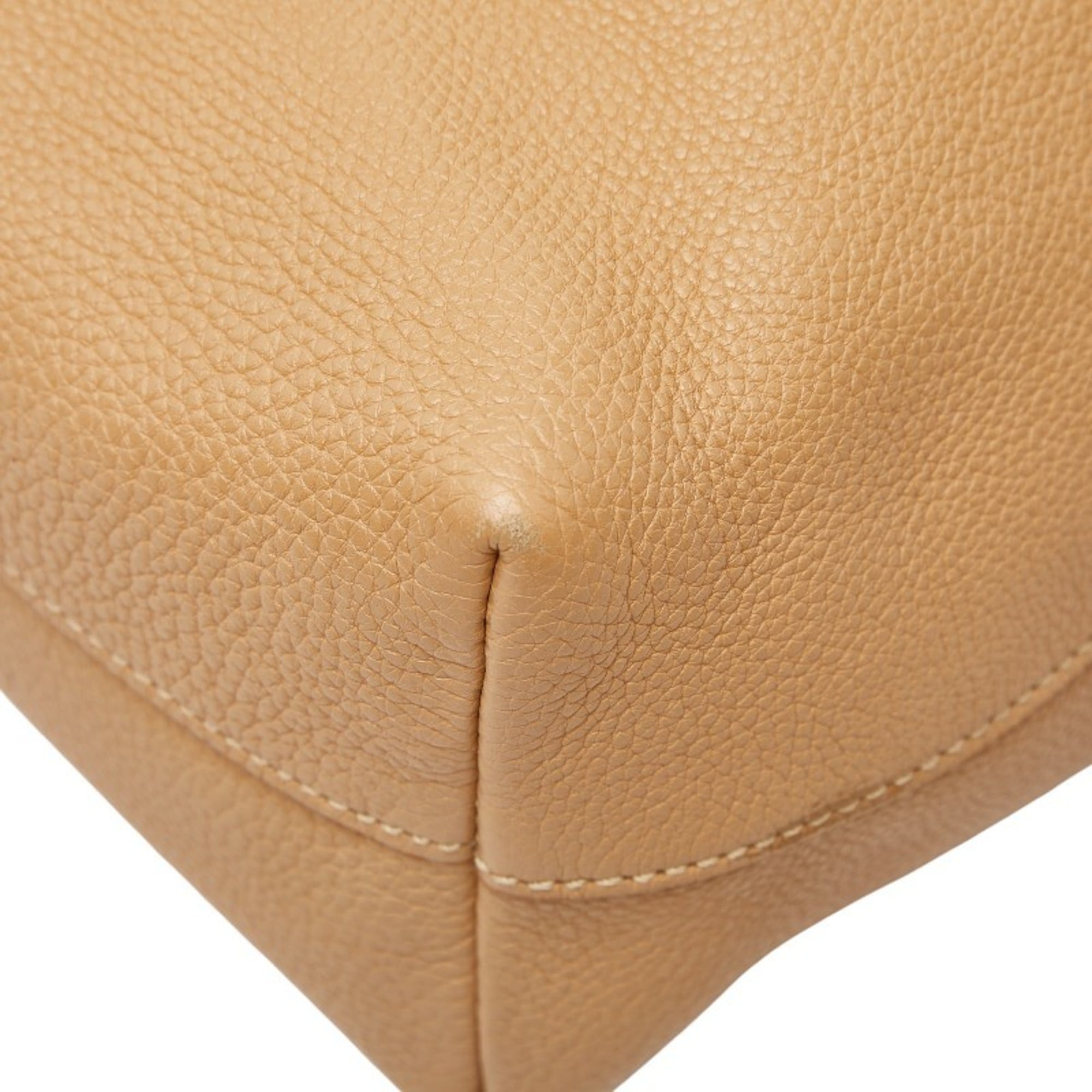 Prada Beige Leather Handbag (Pre-Owned)