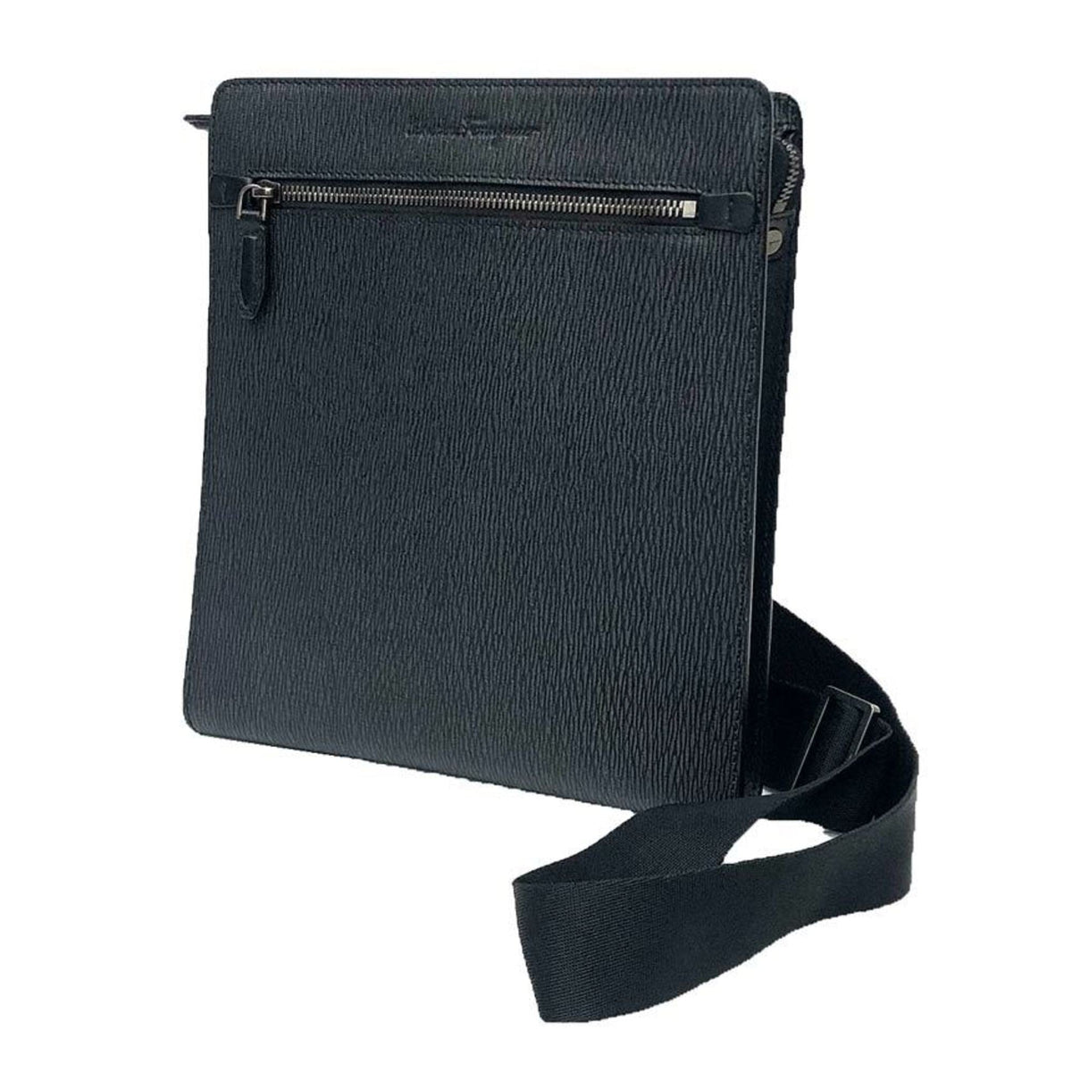Salvatore Ferragamo Black Leather Shoulder Bag (Pre-Owned)