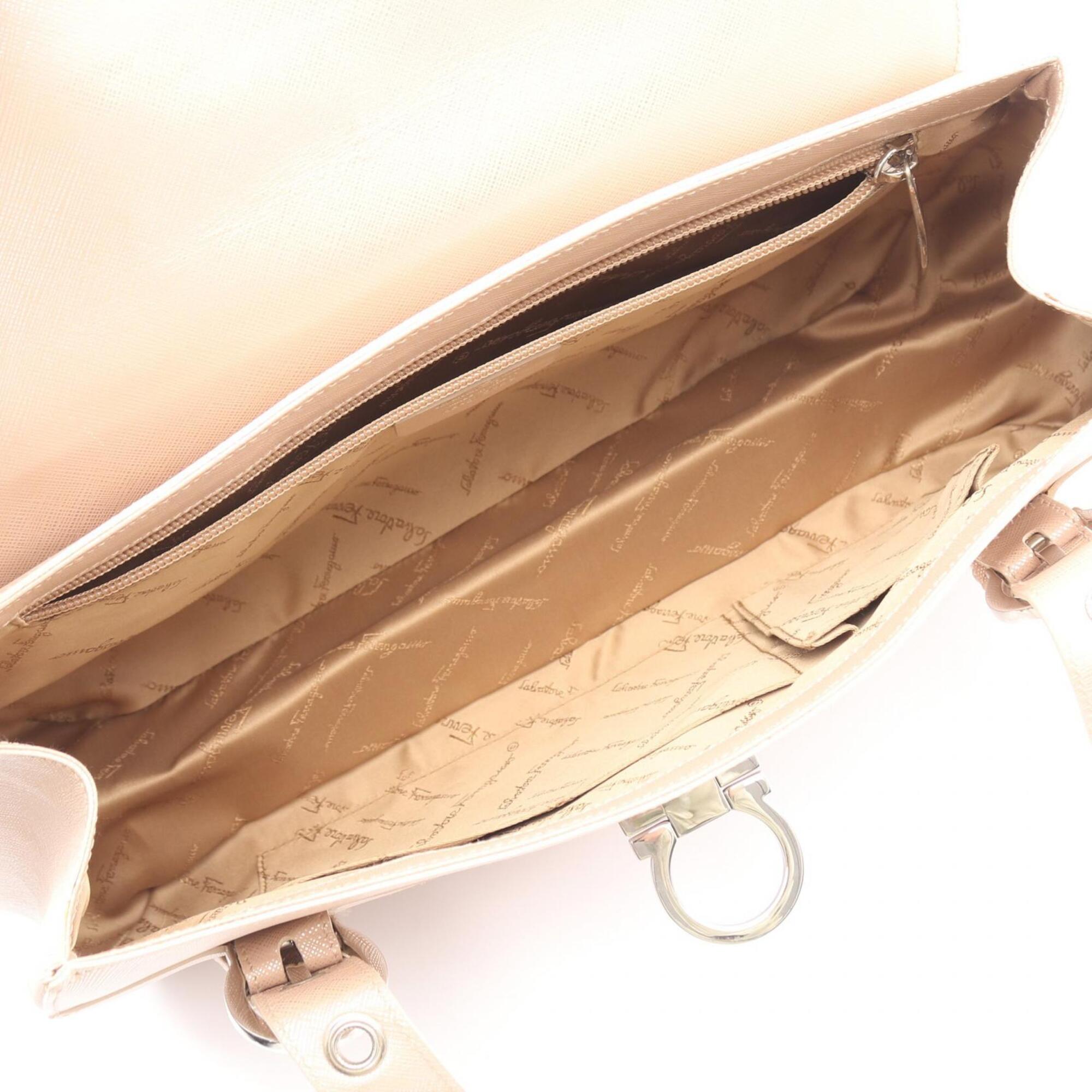 Salvatore Ferragamo Pink Leather Handbag (Pre-Owned)