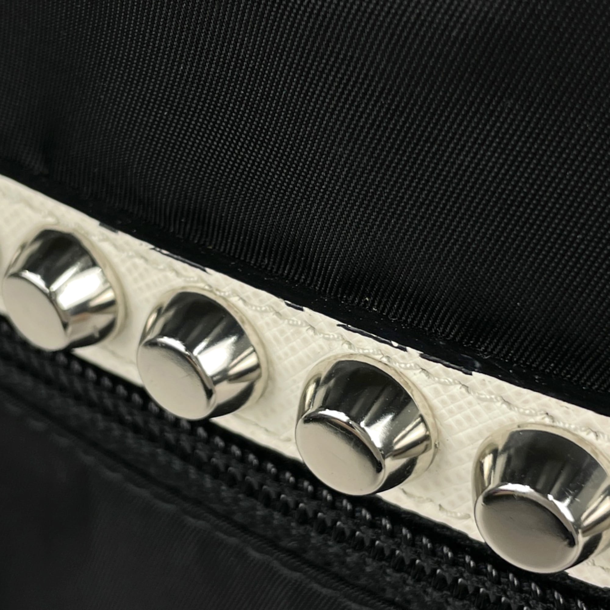 Prada Black Nylon Shoulder Bag (Pre-Owned)