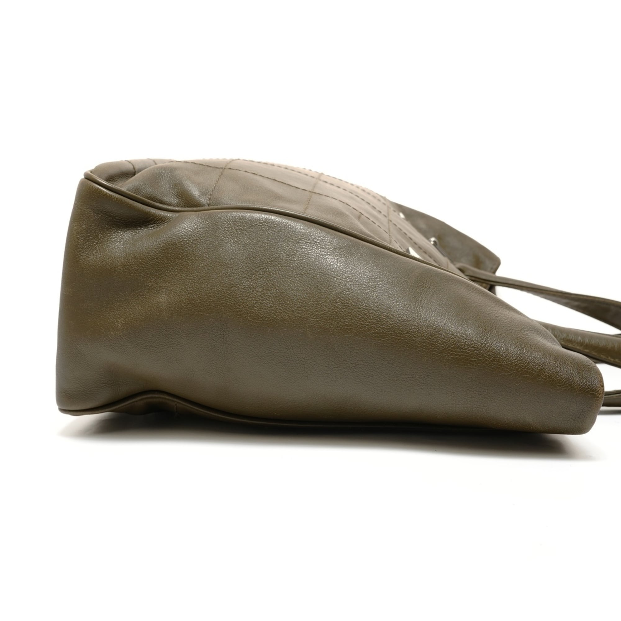 Chanel Chocolate Bar Khaki Handbag (Pre-Owned)