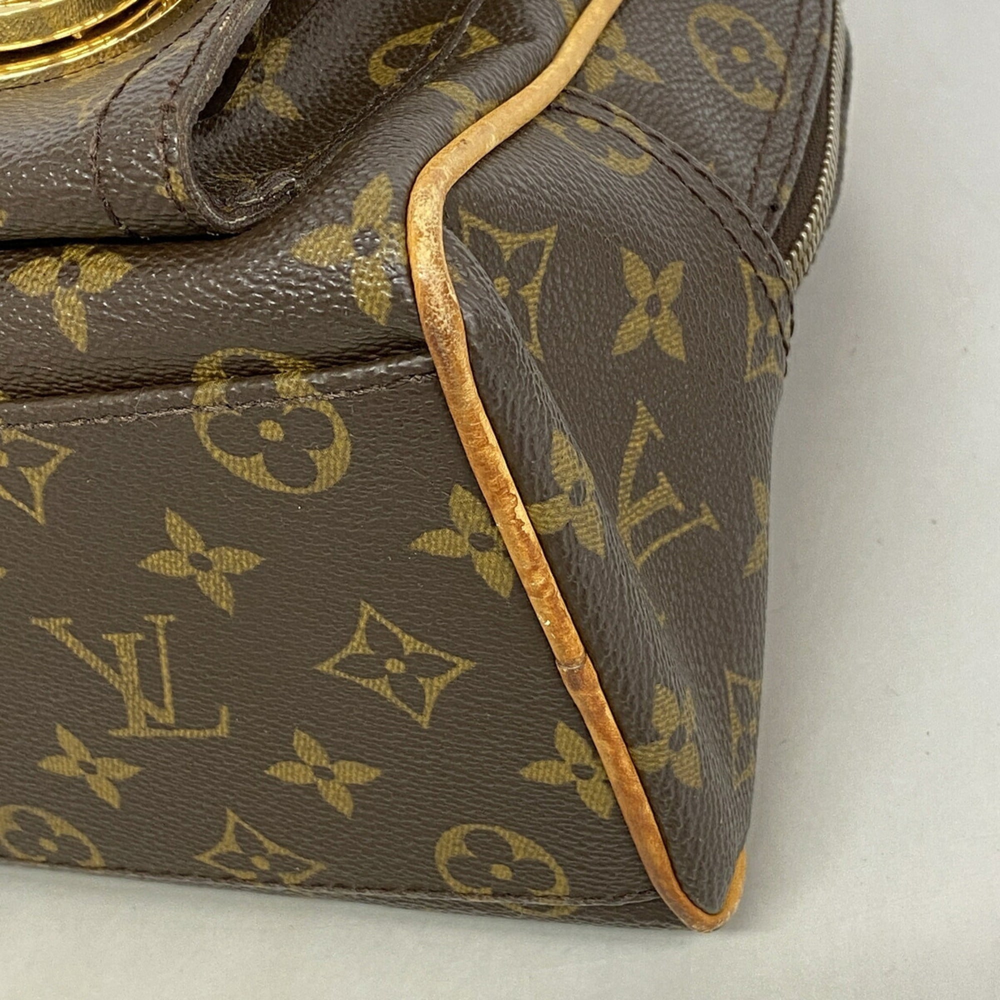 Louis Vuitton Brown Handbag (Pre-Owned)
