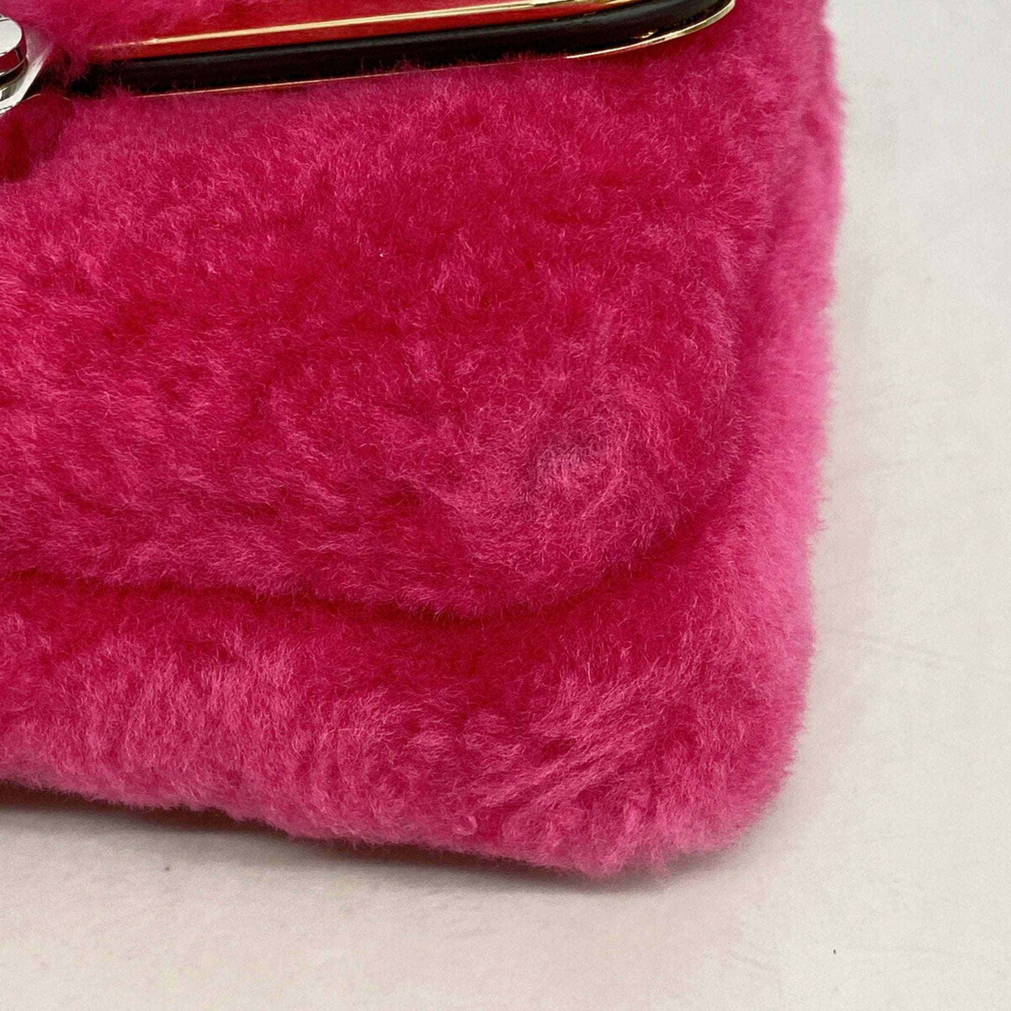 Fendi Pink Fur Shoulder Bag (Pre-Owned)