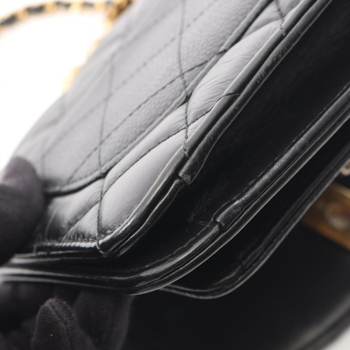 Chanel Black Leather Grained Calfskin Handbag Shoulder Bag (Pre-Owned)
