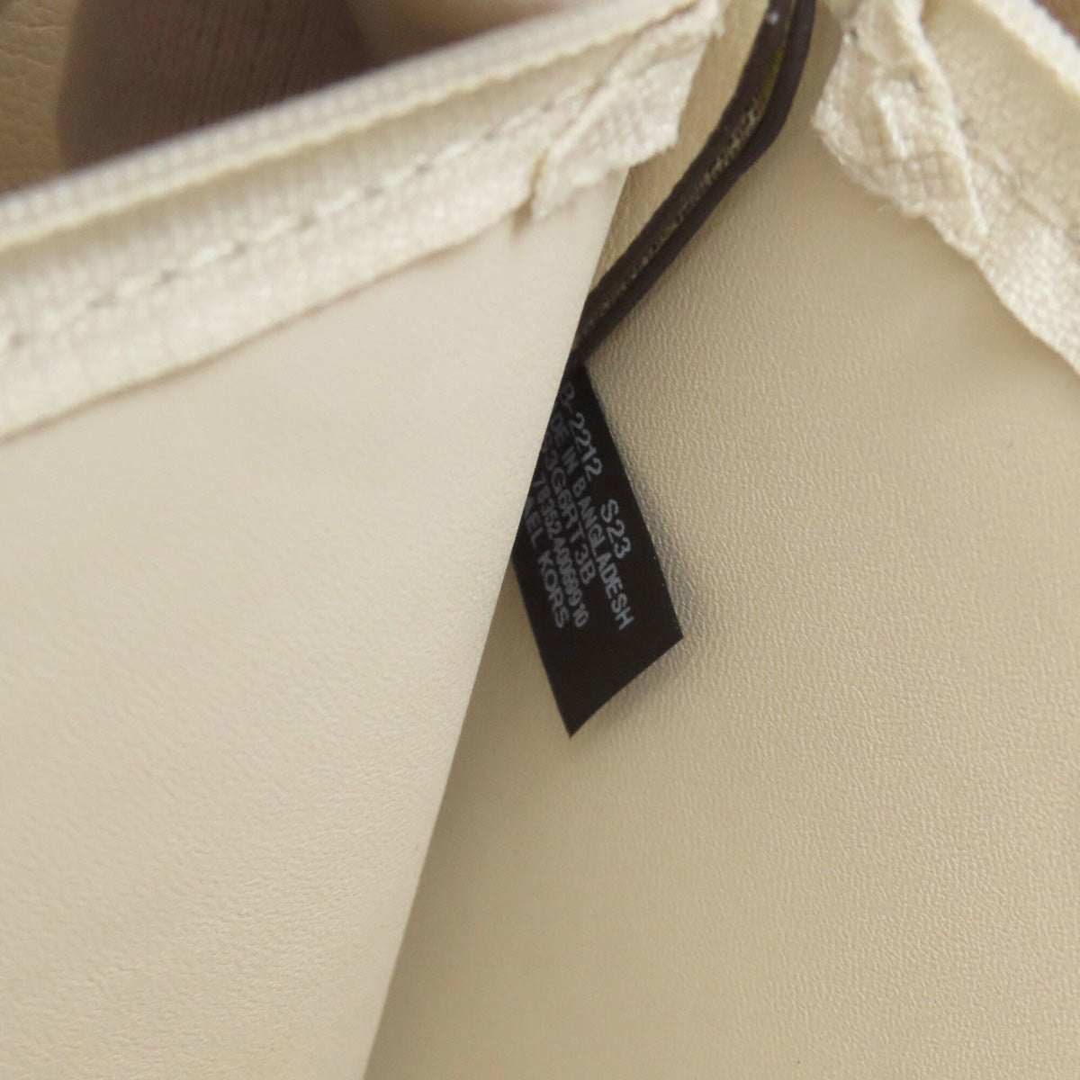 Michael Kors White Pvc Tote Bag (Pre-Owned)