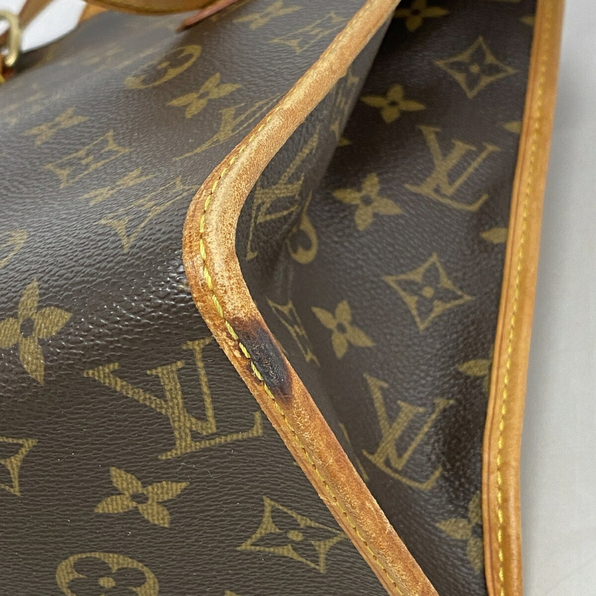 Louis Vuitton Brown Tote Bag (Pre-Owned)