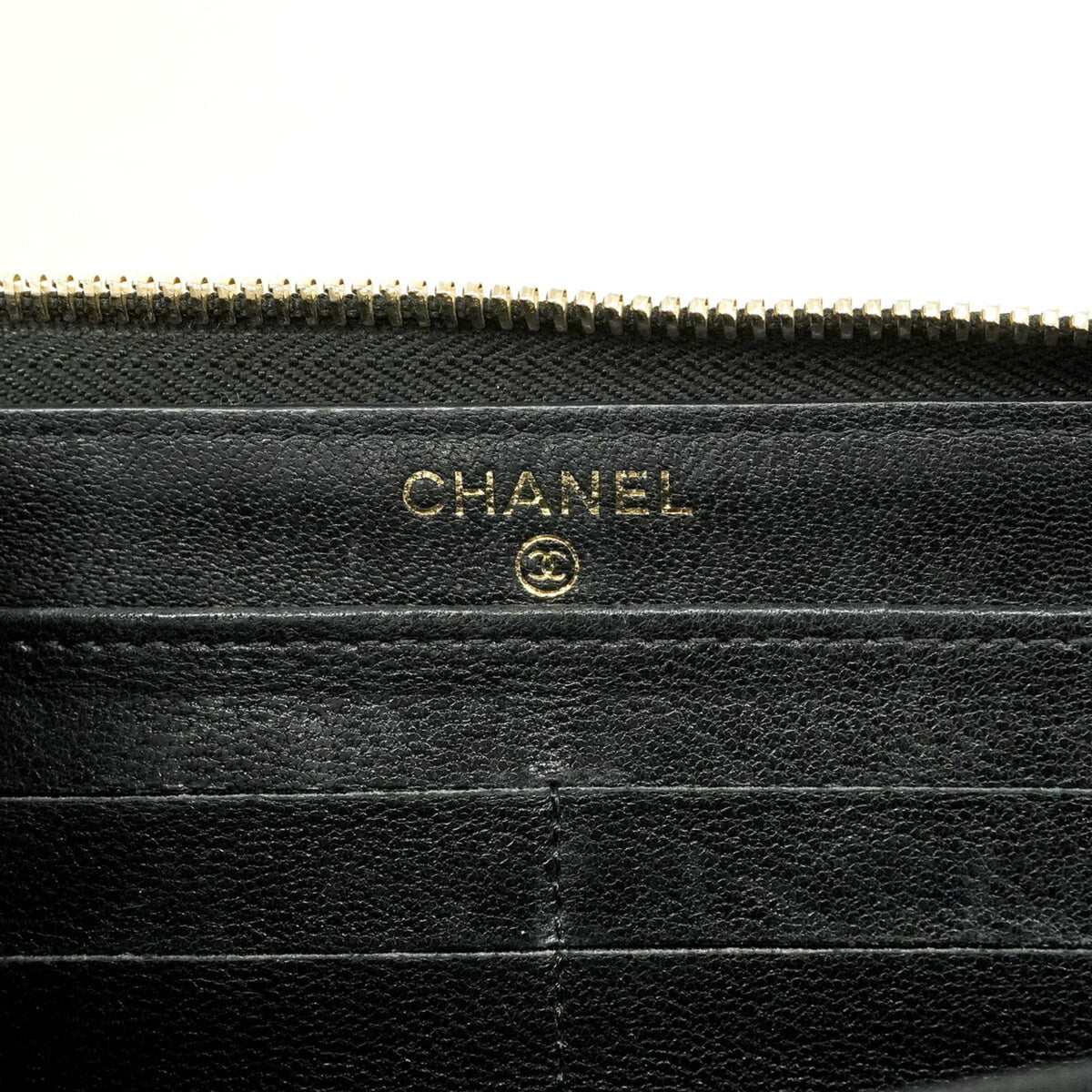 Chanel Black Leather Long Wallet (Bi-Fold) (Pre-Owned)