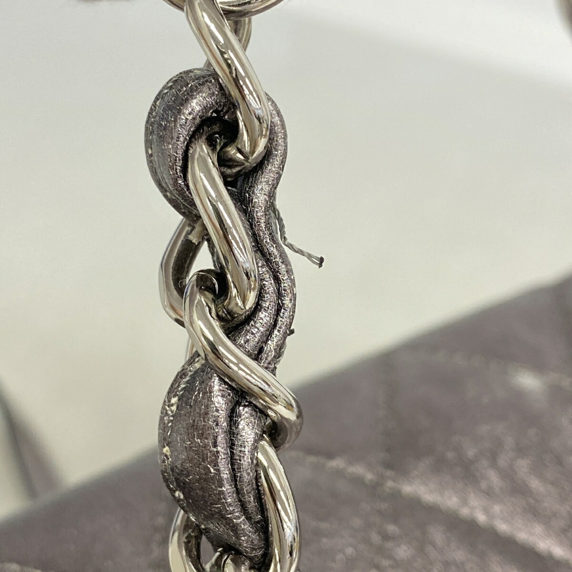 Chanel Metallic Gray Leather Handbag (Pre-Owned)