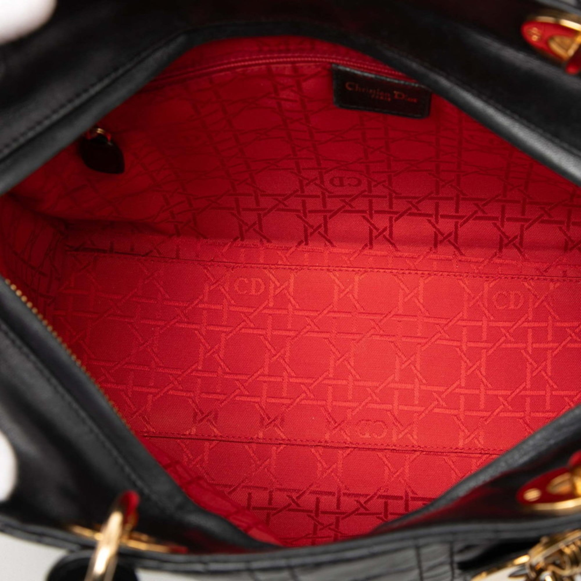 Christian Dior Lady Dior Black Leather Handbag Shoulder Bag (Pre-Owned)