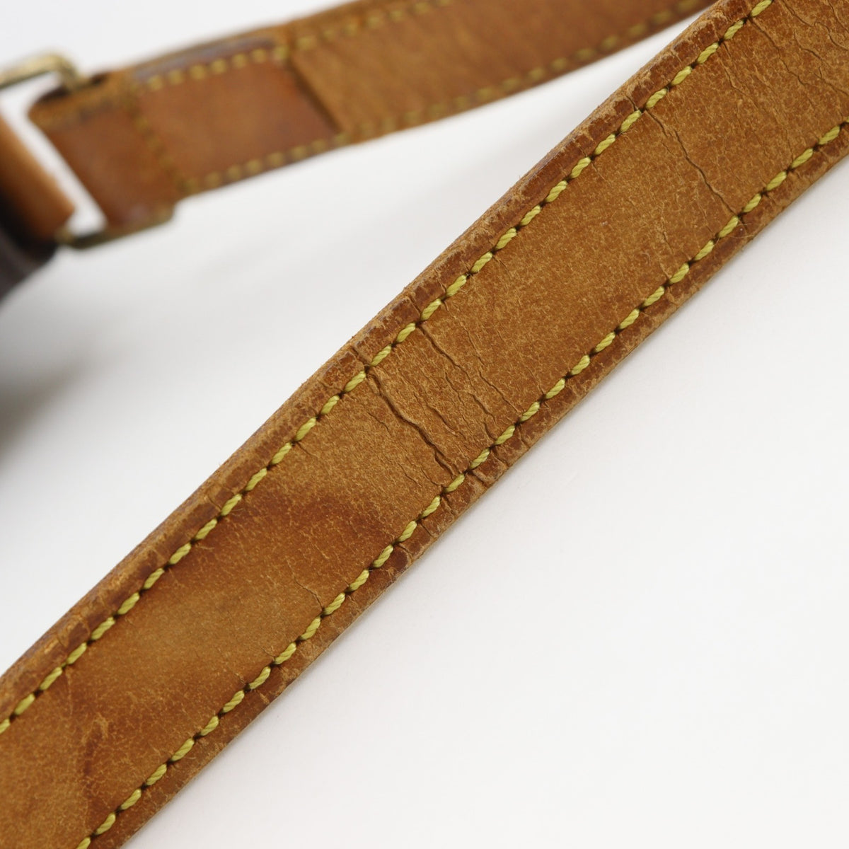 Louis Vuitton Brown Monogram Monogram Shoulder Bag (Pre-Owned)
