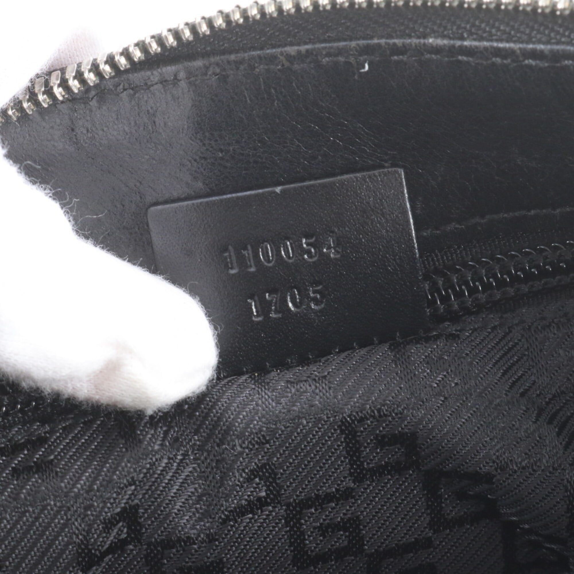 Gucci Black Leather Nylon Messenger Bag Shoulder Bag (Pre-Owned)