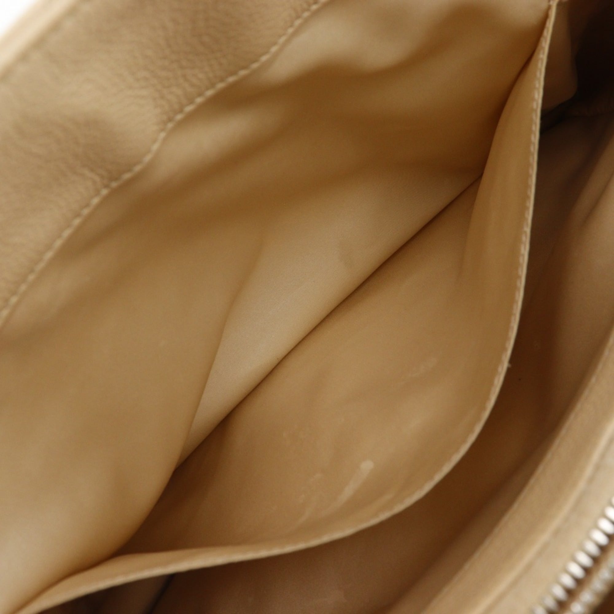 Chanel Beige Grained Calfskin Tote Bag (Pre-Owned)