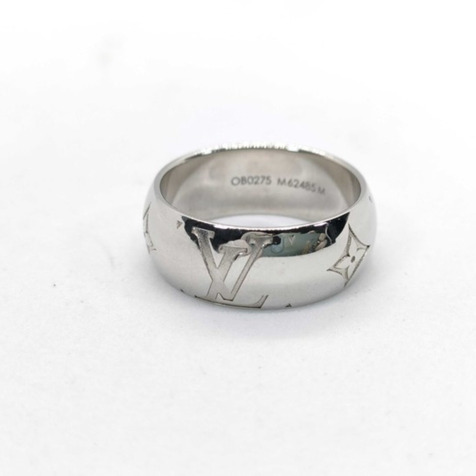Louis Vuitton Silver Metal Band Ring (Pre-Owned)