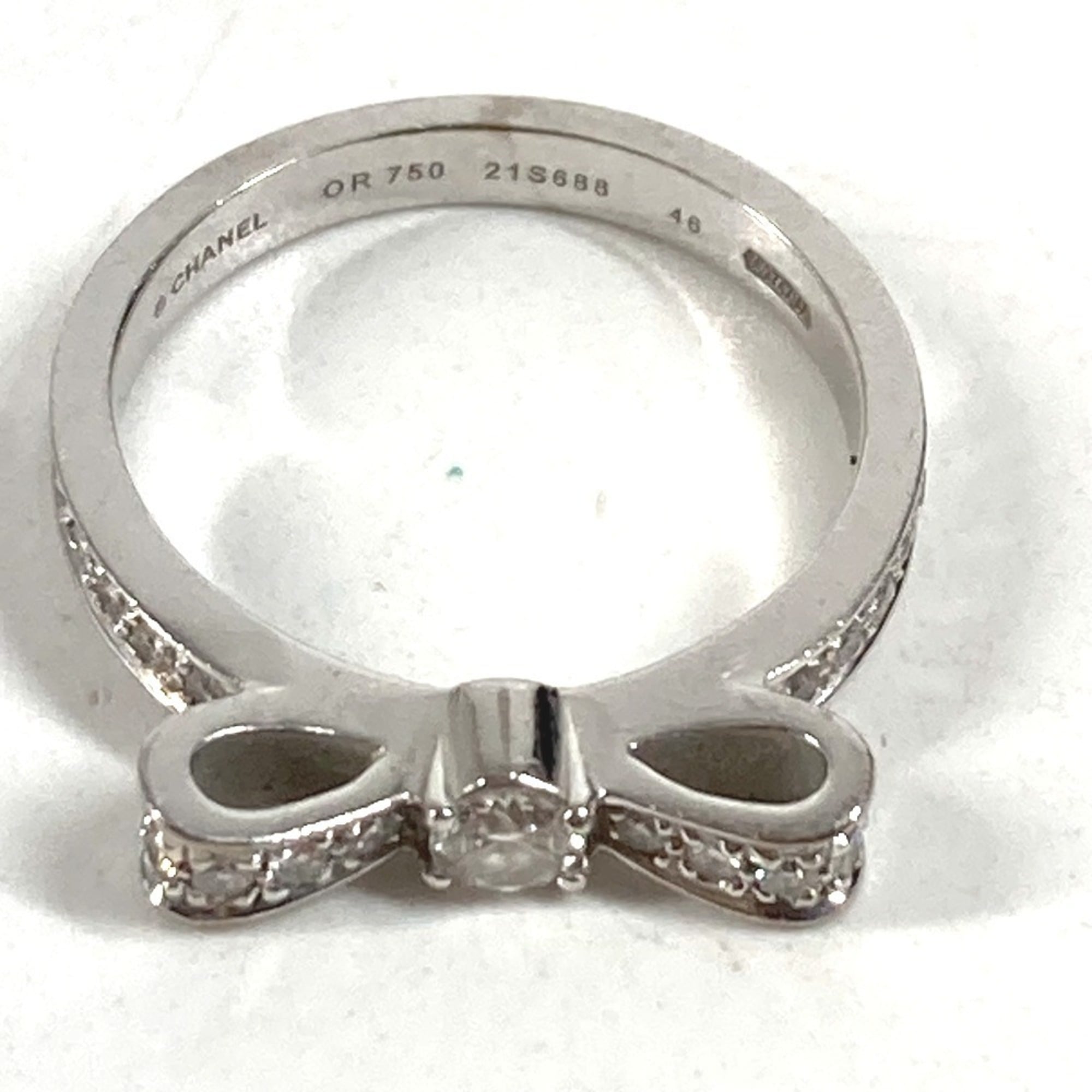 Chanel White Gold (18K) Band Ring (Pre-Owned)