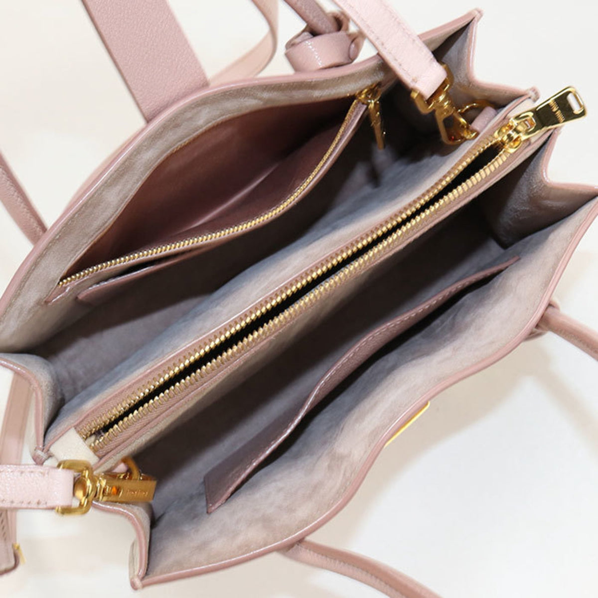 Miu Miu Pink Leather Tote Bag (Pre-Owned)