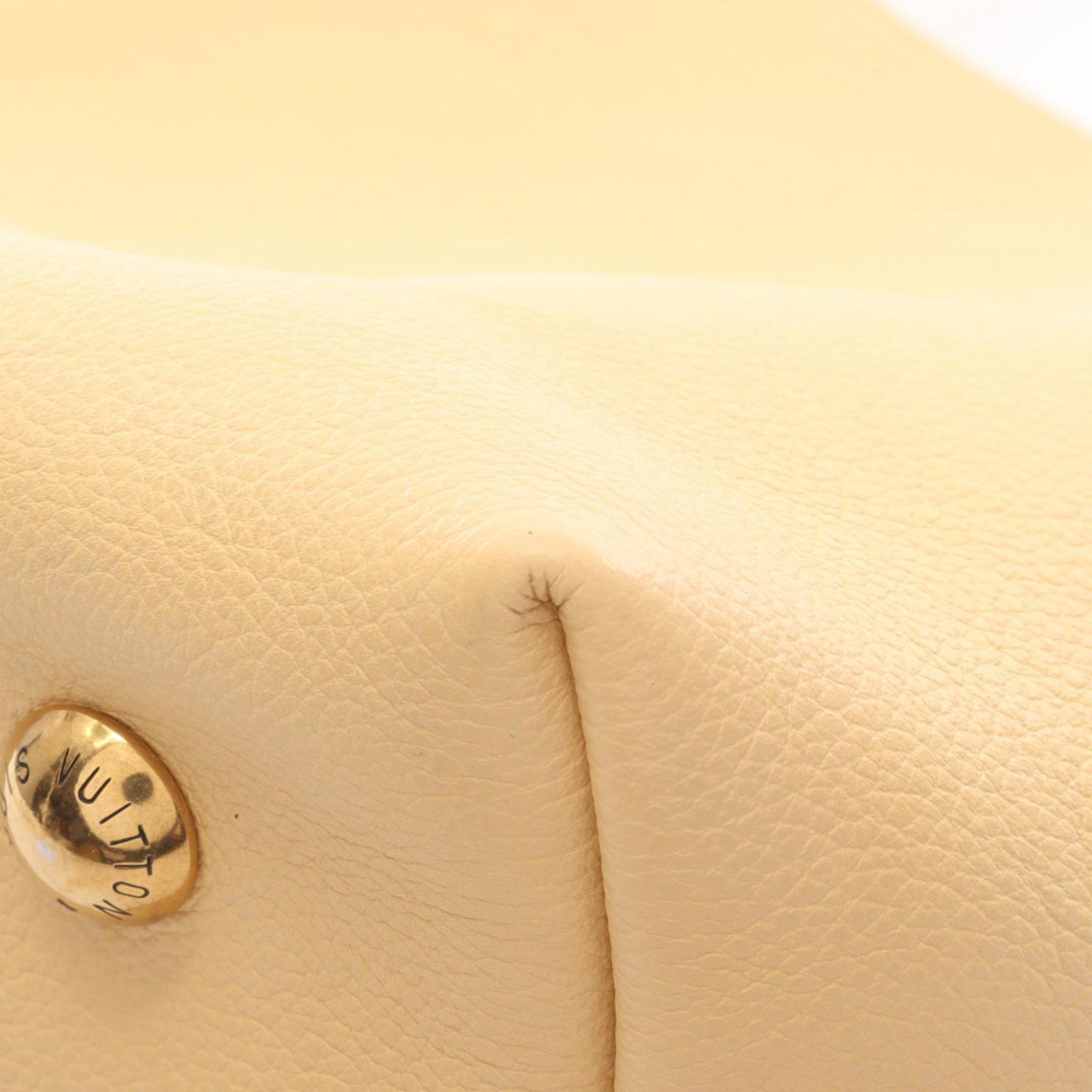 Louis Vuitton Beige Leather Shoulder Bag (Pre-Owned)