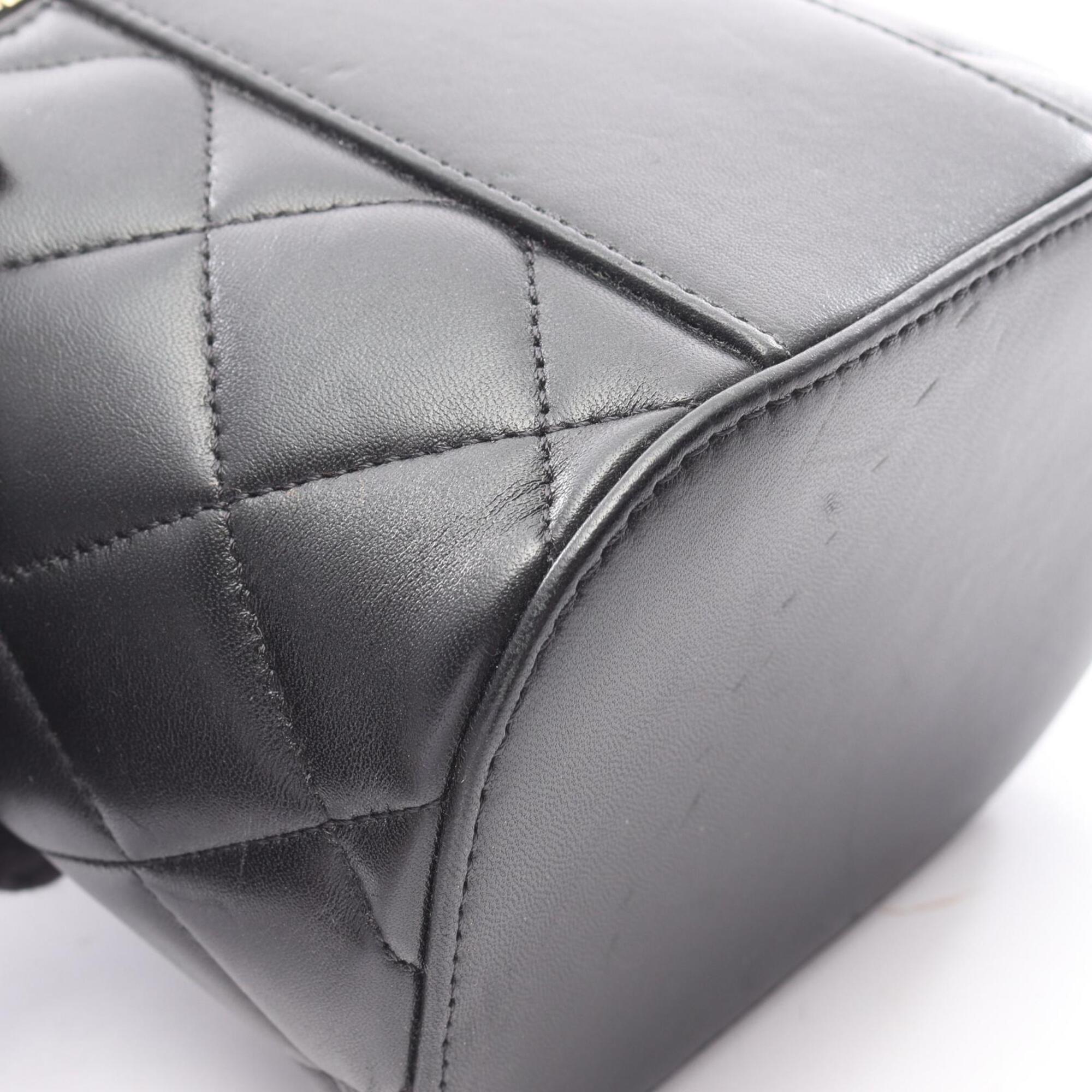 Chanel Black Leather Handbag Shoulder Bag (Pre-Owned)