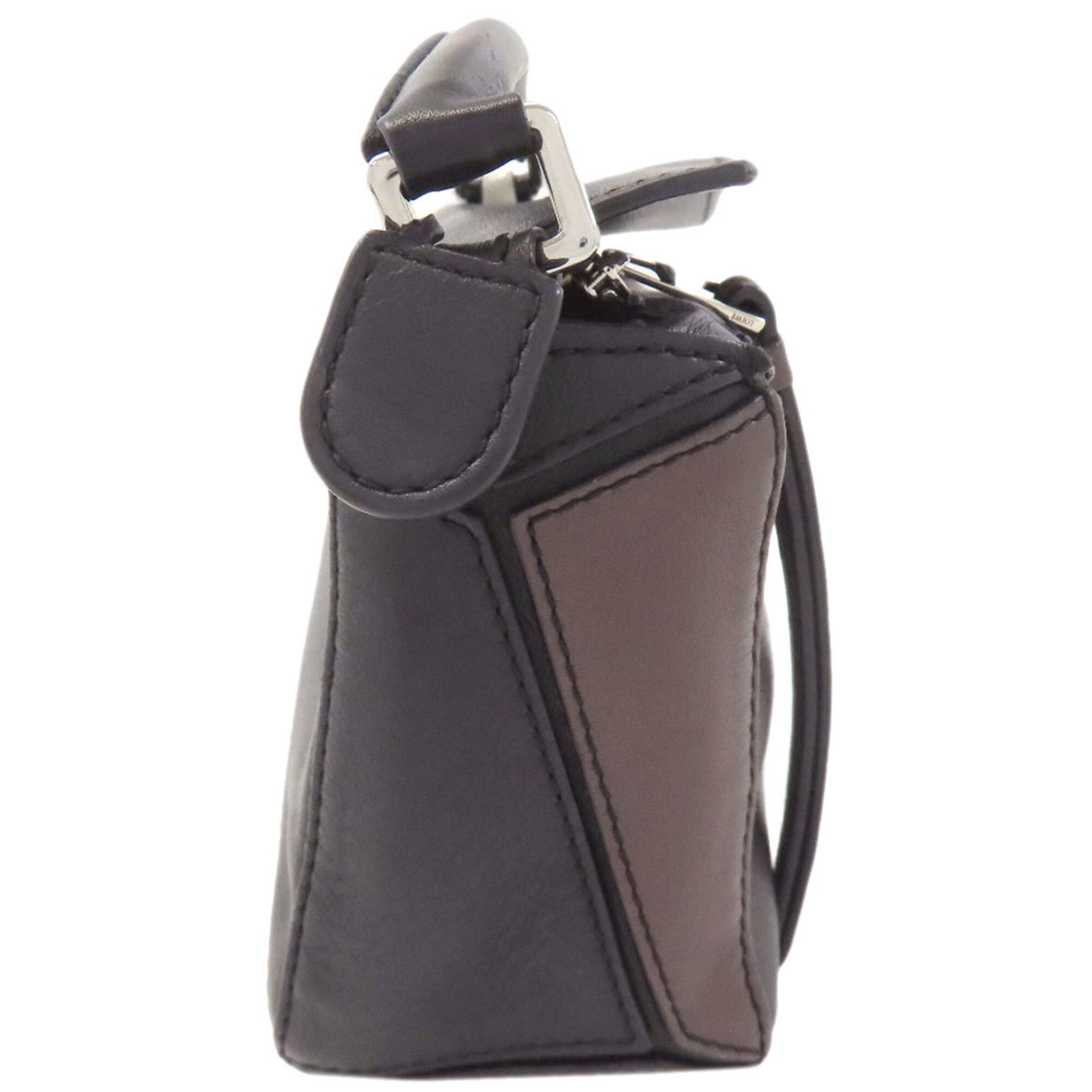 Loewe Black Brown White Leather Handbag (Pre-Owned)