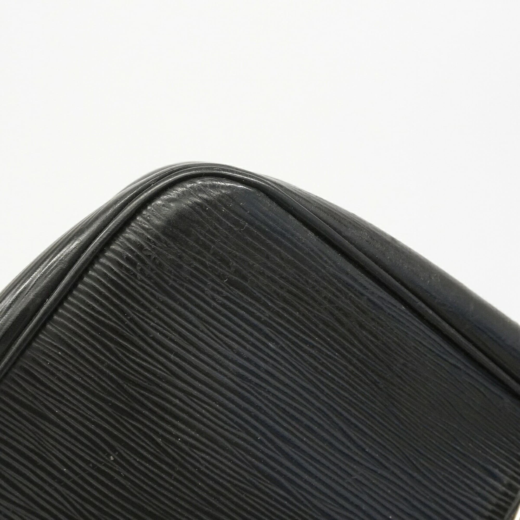 Louis Vuitton Noir Briefcase (Pre-Owned)