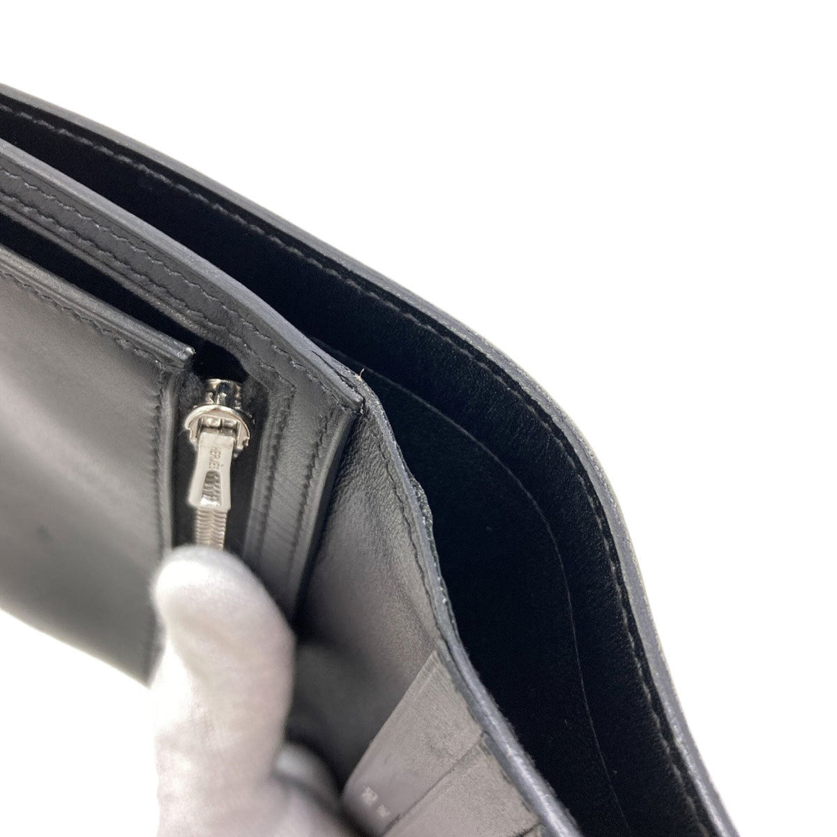 Hermes Black Box Calf Leather Wallet (Bi-Fold) (Pre-Owned)
