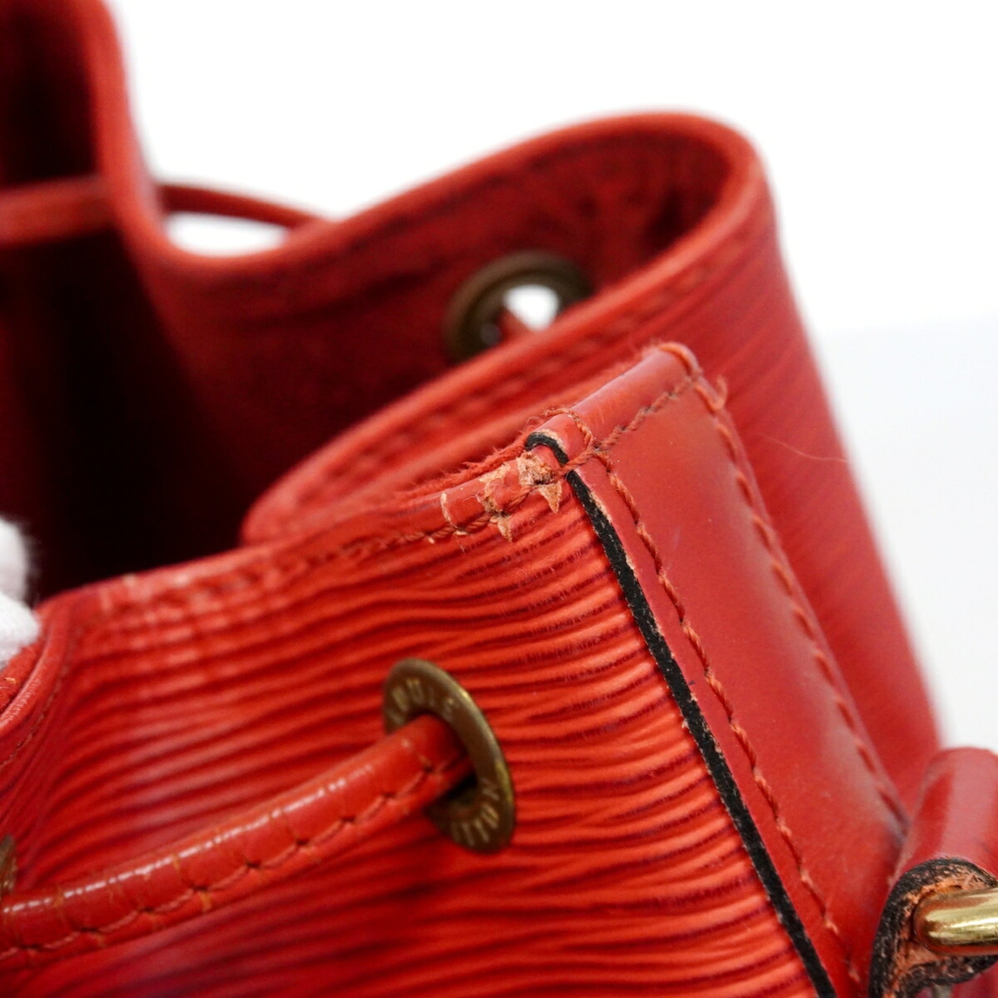 Louis Vuitton Castilian Red Shoulder Bag (Pre-Owned)
