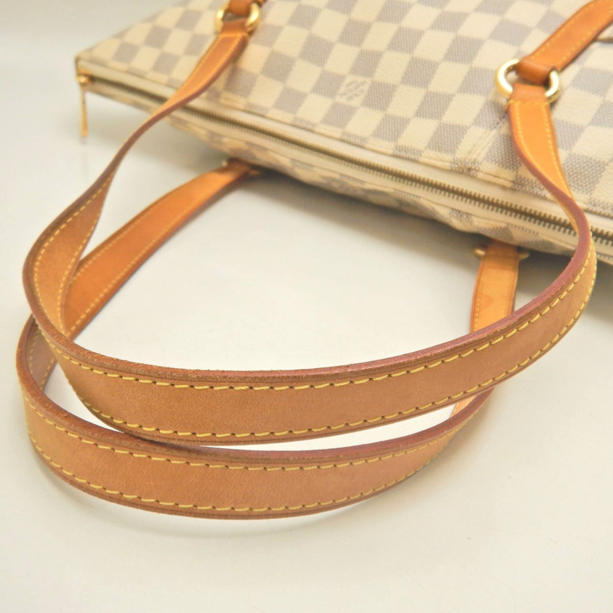 Louis Vuitton Azur White Damier Azur Tote Bag (Pre-Owned)