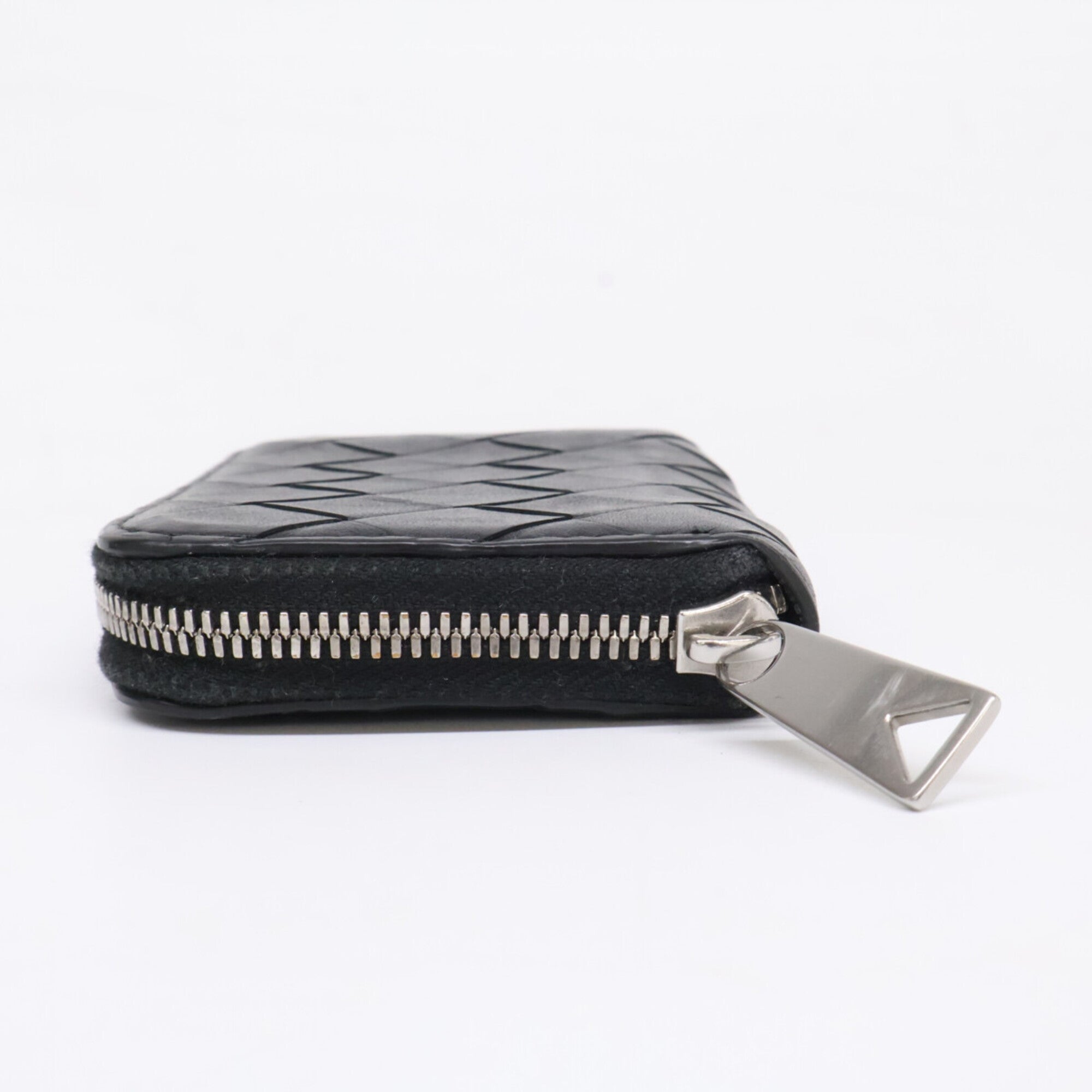 Bottega Veneta Black Leather Long Wallet (Bi-Fold) (Pre-Owned)
