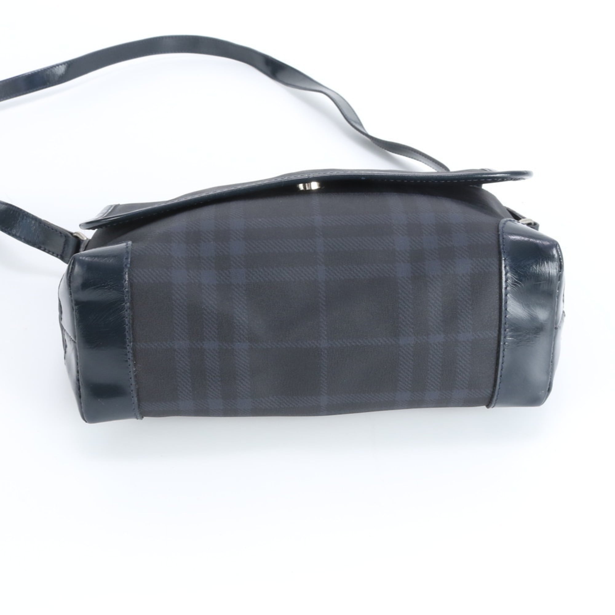 Burberry Navy Leather Nylon Messenger Bag Shoulder Bag (Pre-Owned)