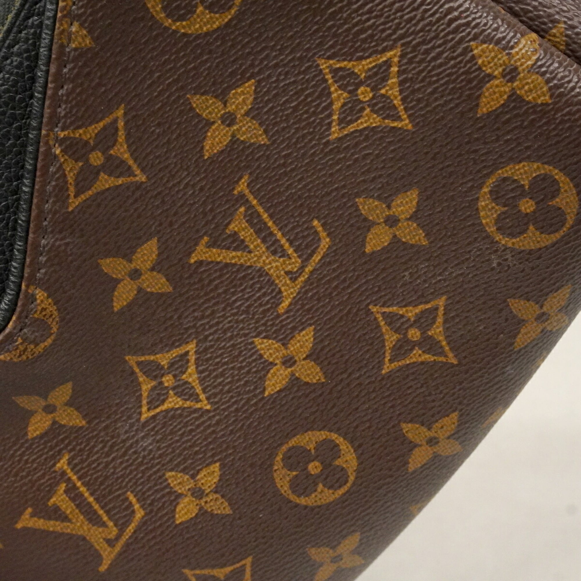Louis Vuitton Brown Noir Handbag (Pre-Owned)