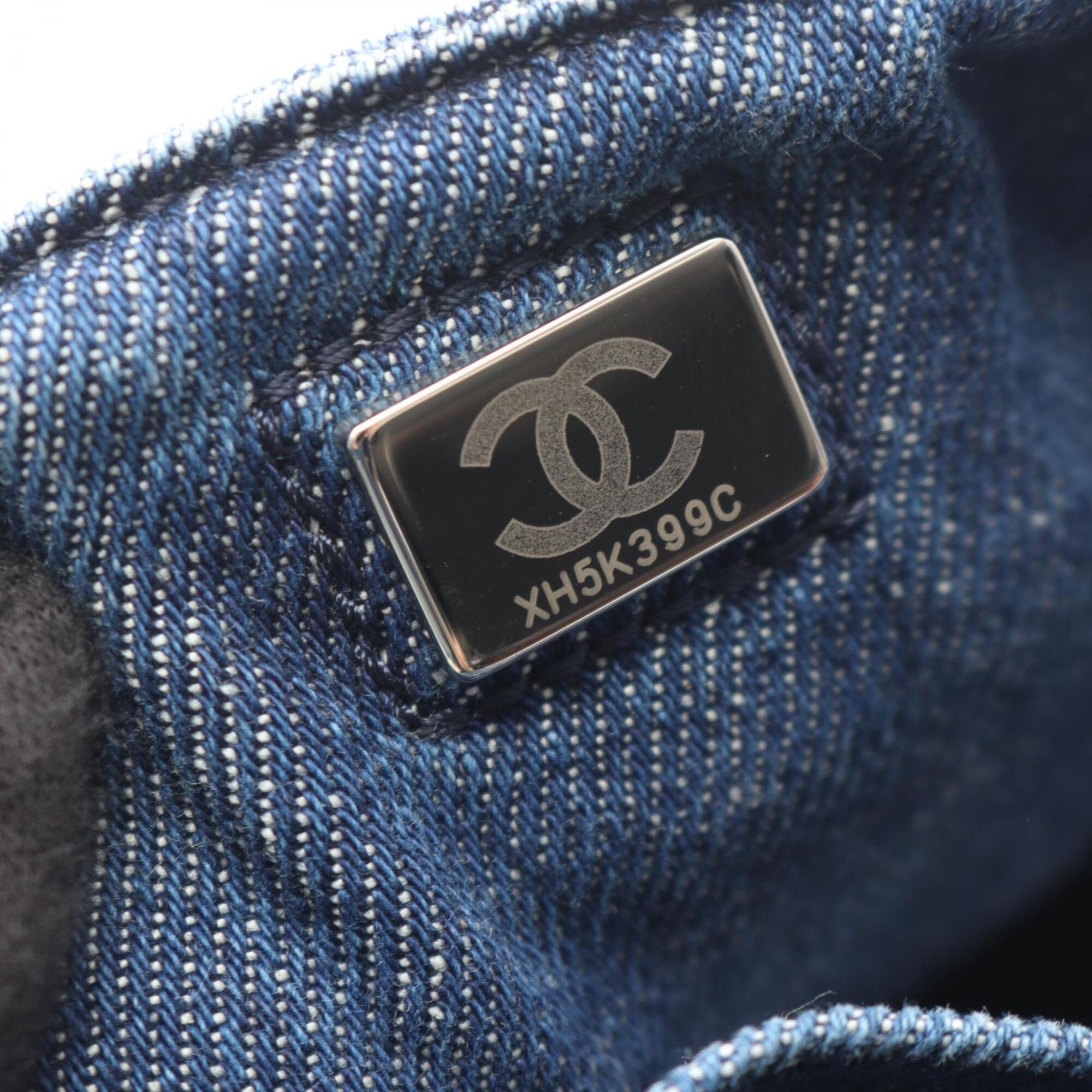 Chanel Navy Denim Handbag Shoulder Bag (Pre-Owned)