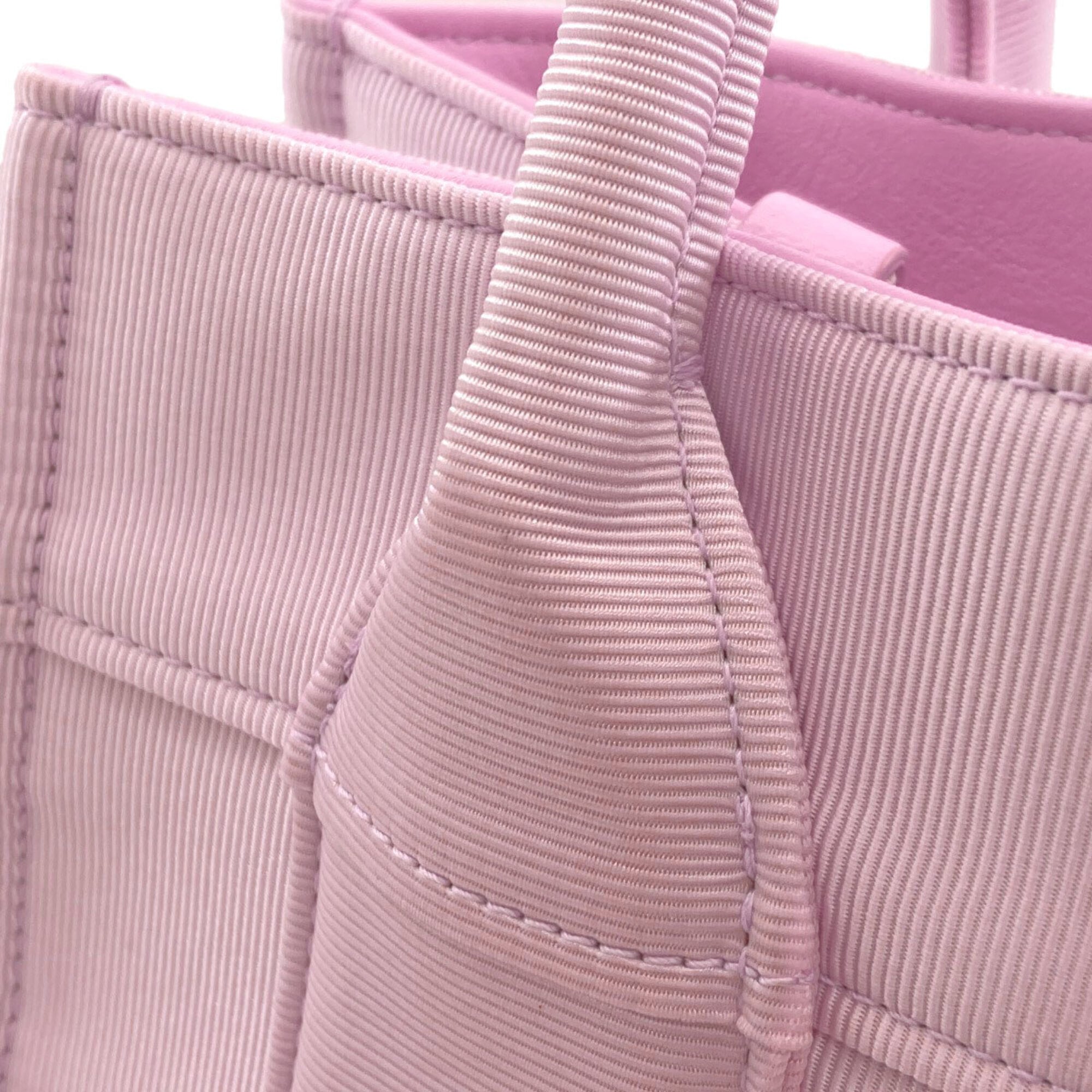 Salvatore Ferragamo Pink Canvas Handbag (Pre-Owned)