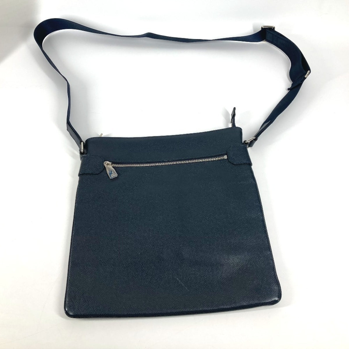 Louis Vuitton Boreal Navy Taiga Leather Shoulder Bag (Pre-Owned)
