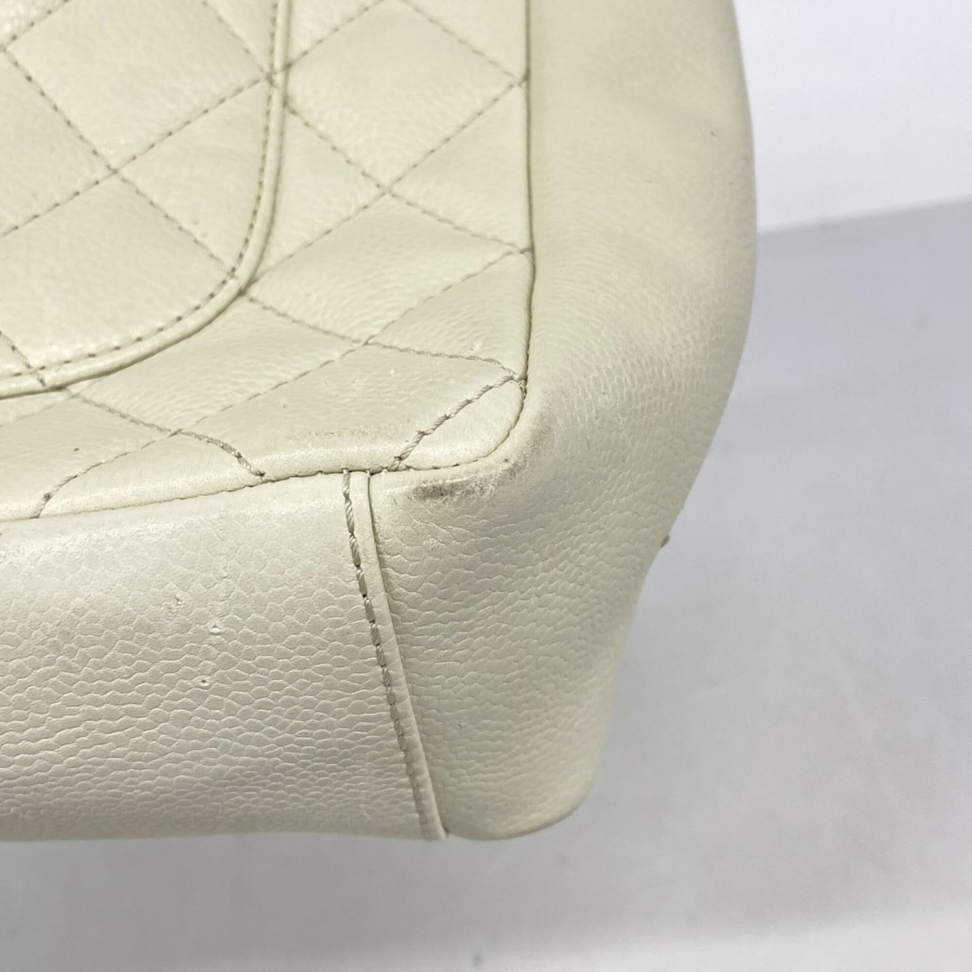 Chanel Ivory Grained Calfskin Tote Bag (Pre-Owned)