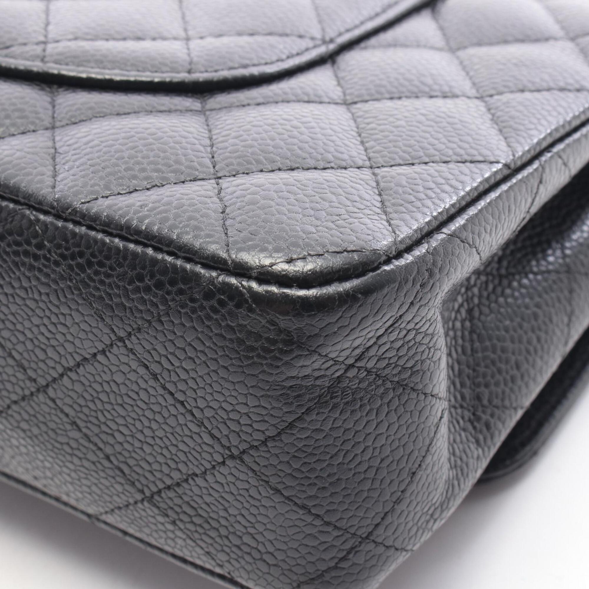 Chanel Black Grained Calfskin Handbag Shoulder Bag (Pre-Owned)
