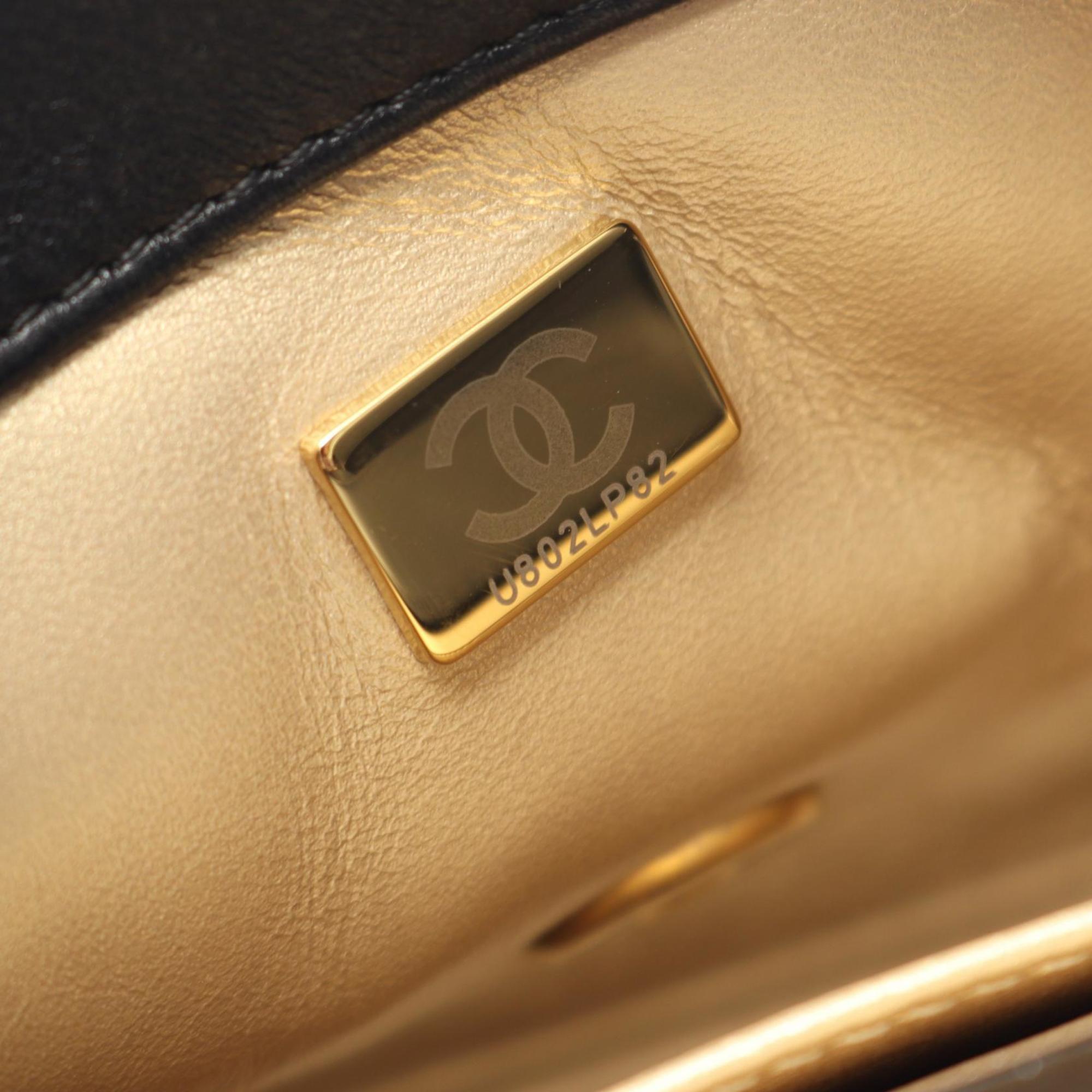 Chanel Black Leather Shoulder Bag (Pre-Owned)