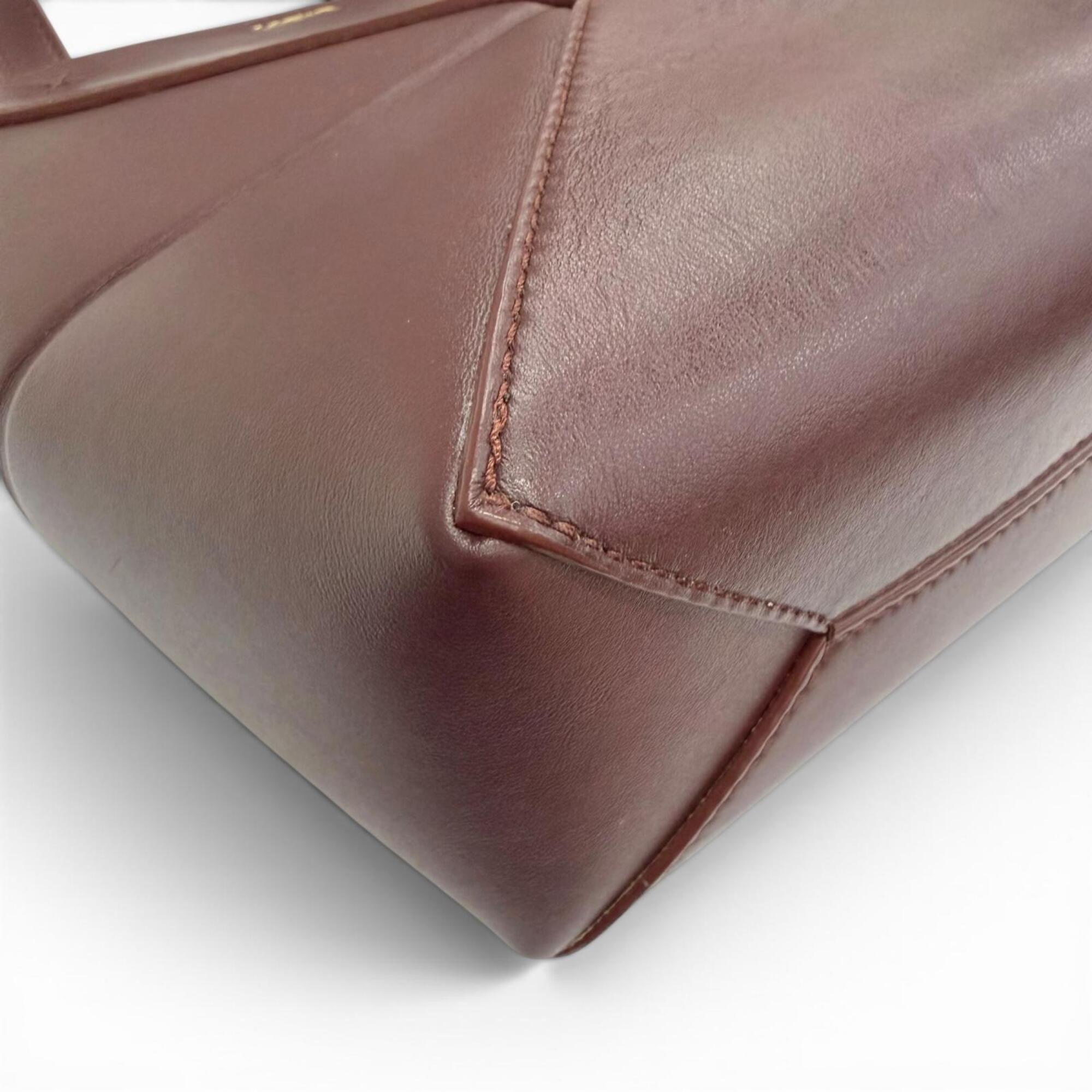 Loewe Burgundy Leather Shoulder Bag (Pre-Owned)