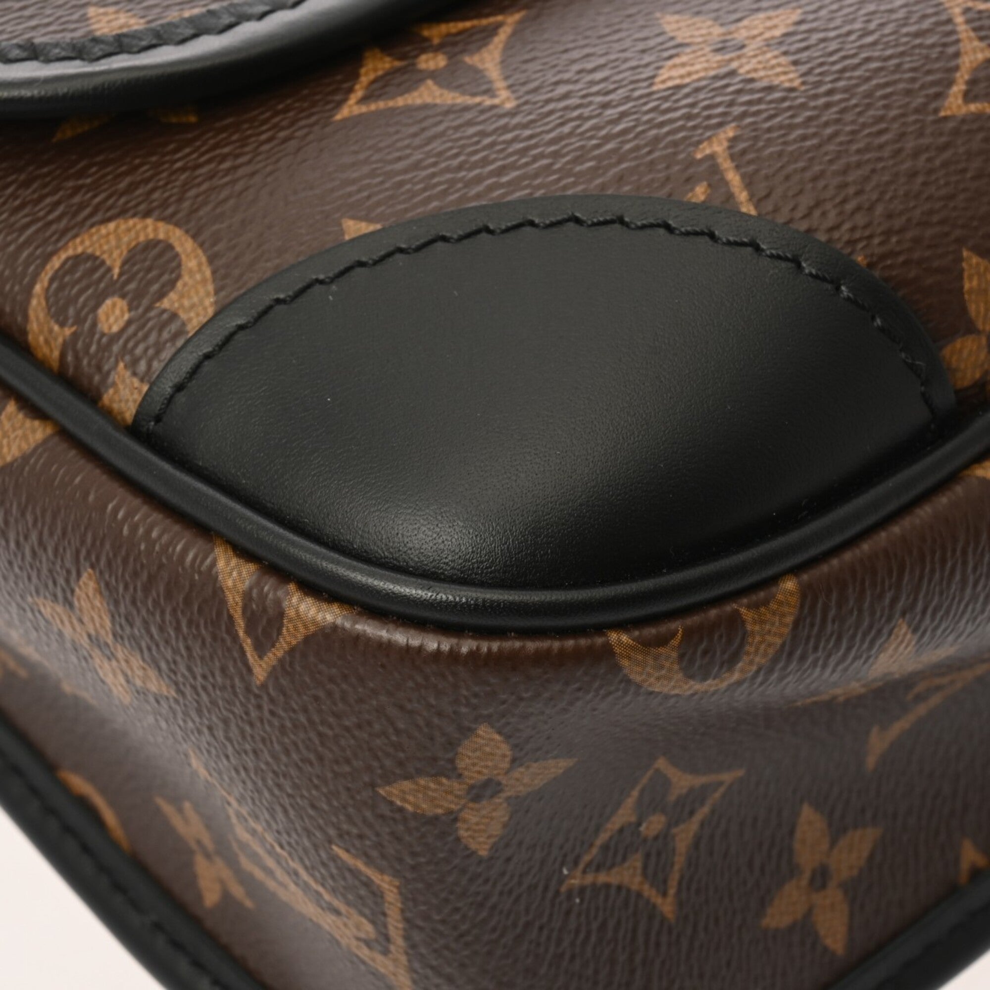 Louis Vuitton Black Brown Monogram Leather Shoulder Bag (Pre-Owned)