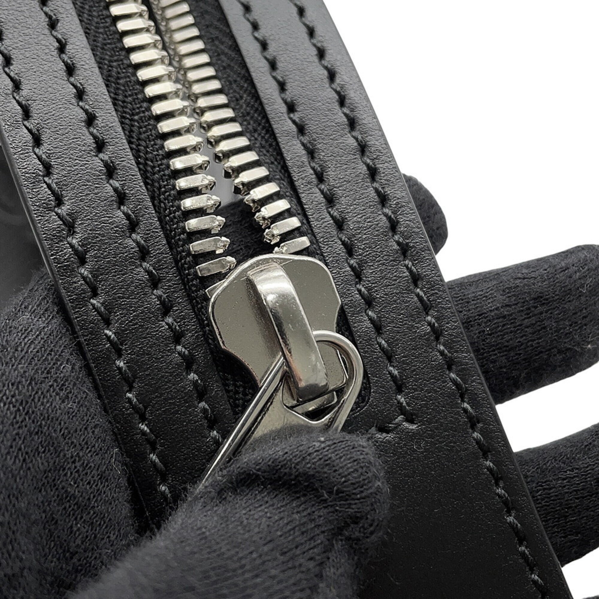 Gucci Black Leather Handbag Tote Bag (Pre-Owned)