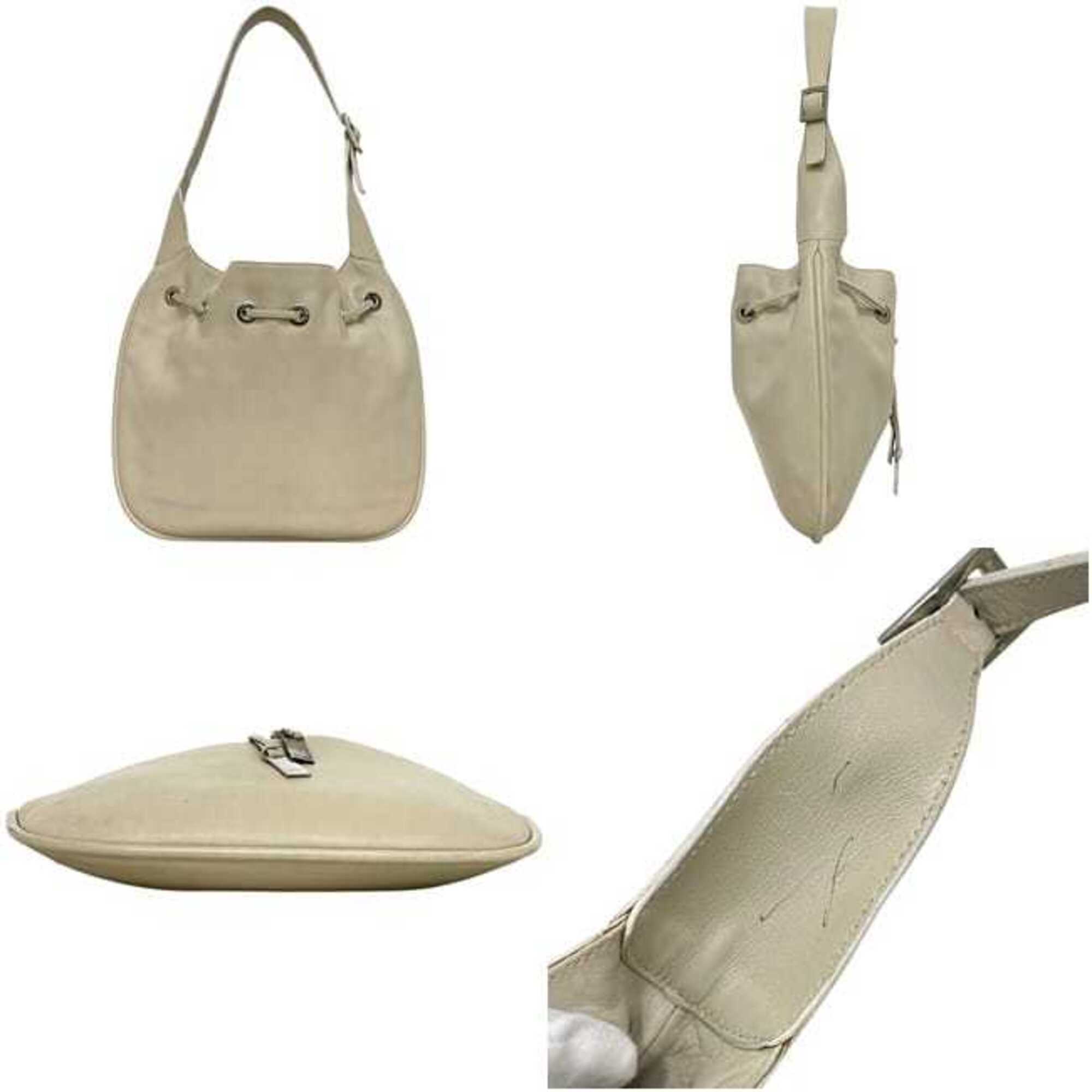 Gucci Ivory Leather Handbag (Pre-Owned)
