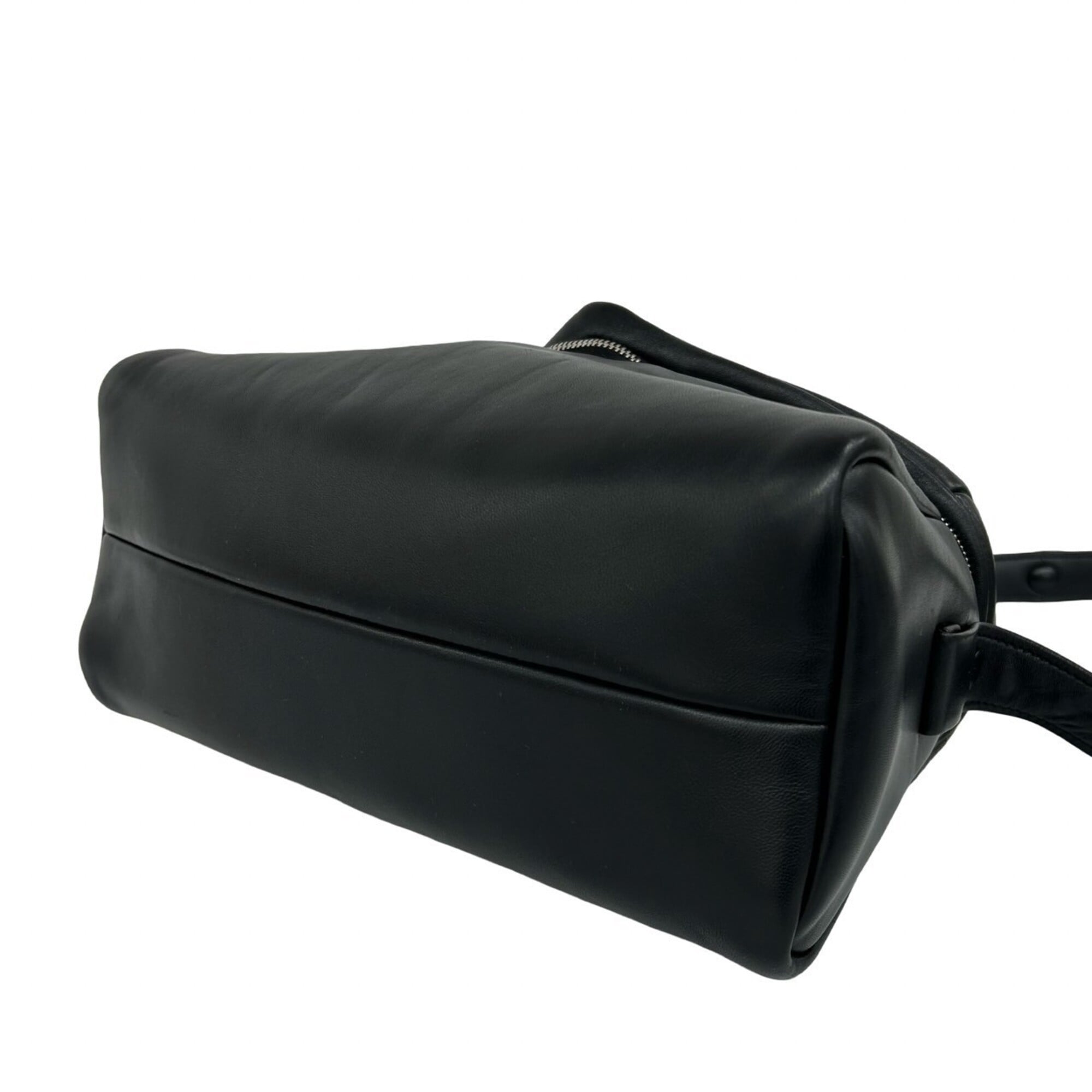 Prada Black Leather Crossbody Bag Pochette Shoulder Bag (Pre-Owned)