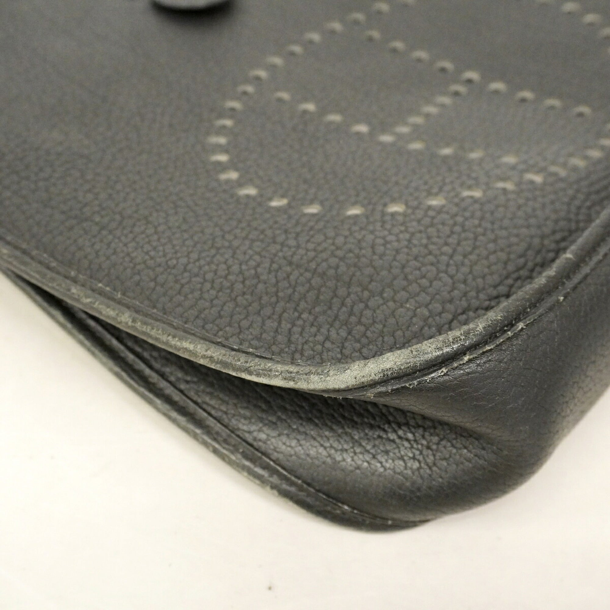 Hermes Black Ardennes Leather Shoulder Bag (Pre-Owned)