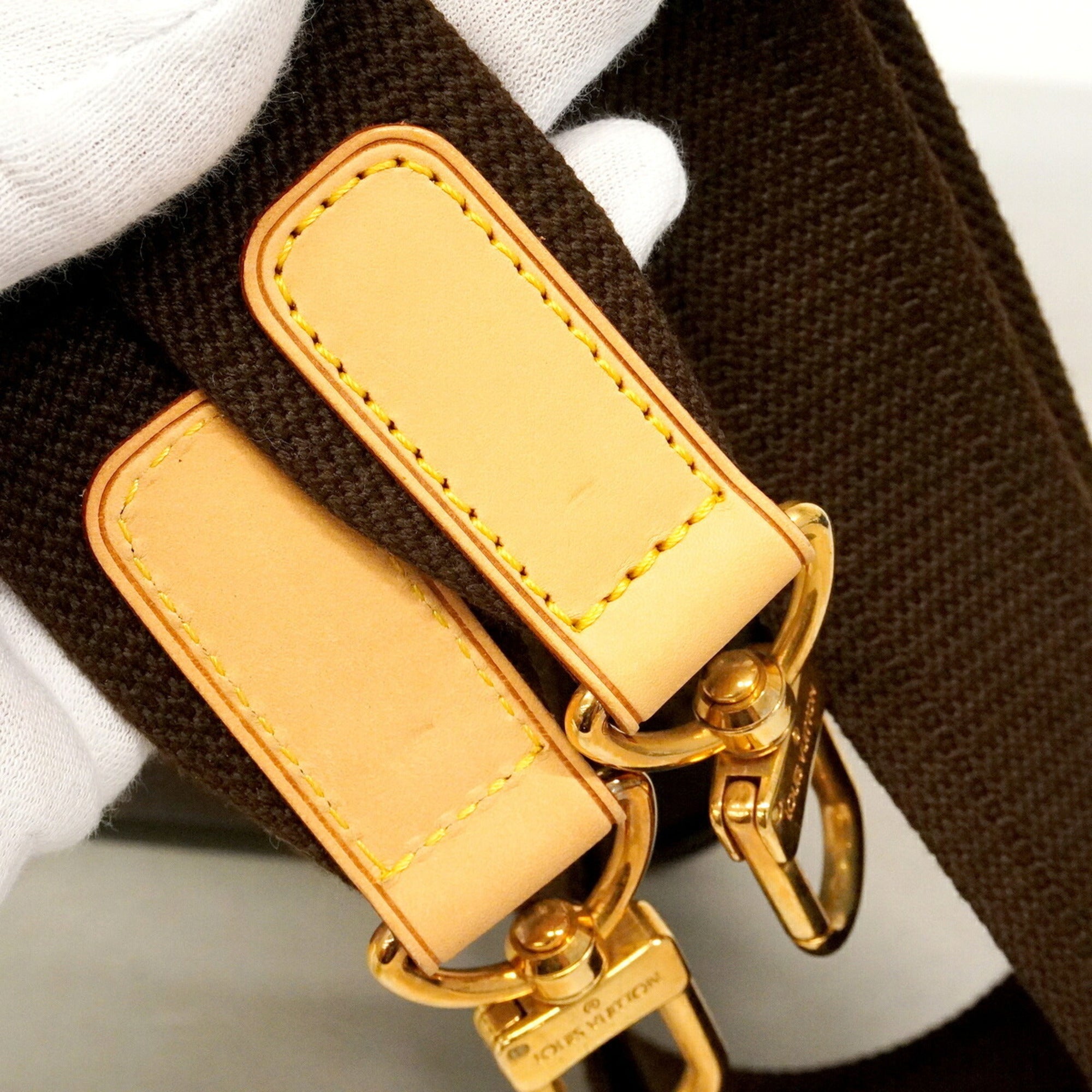 Louis Vuitton Brown Briefcase (Pre-Owned)