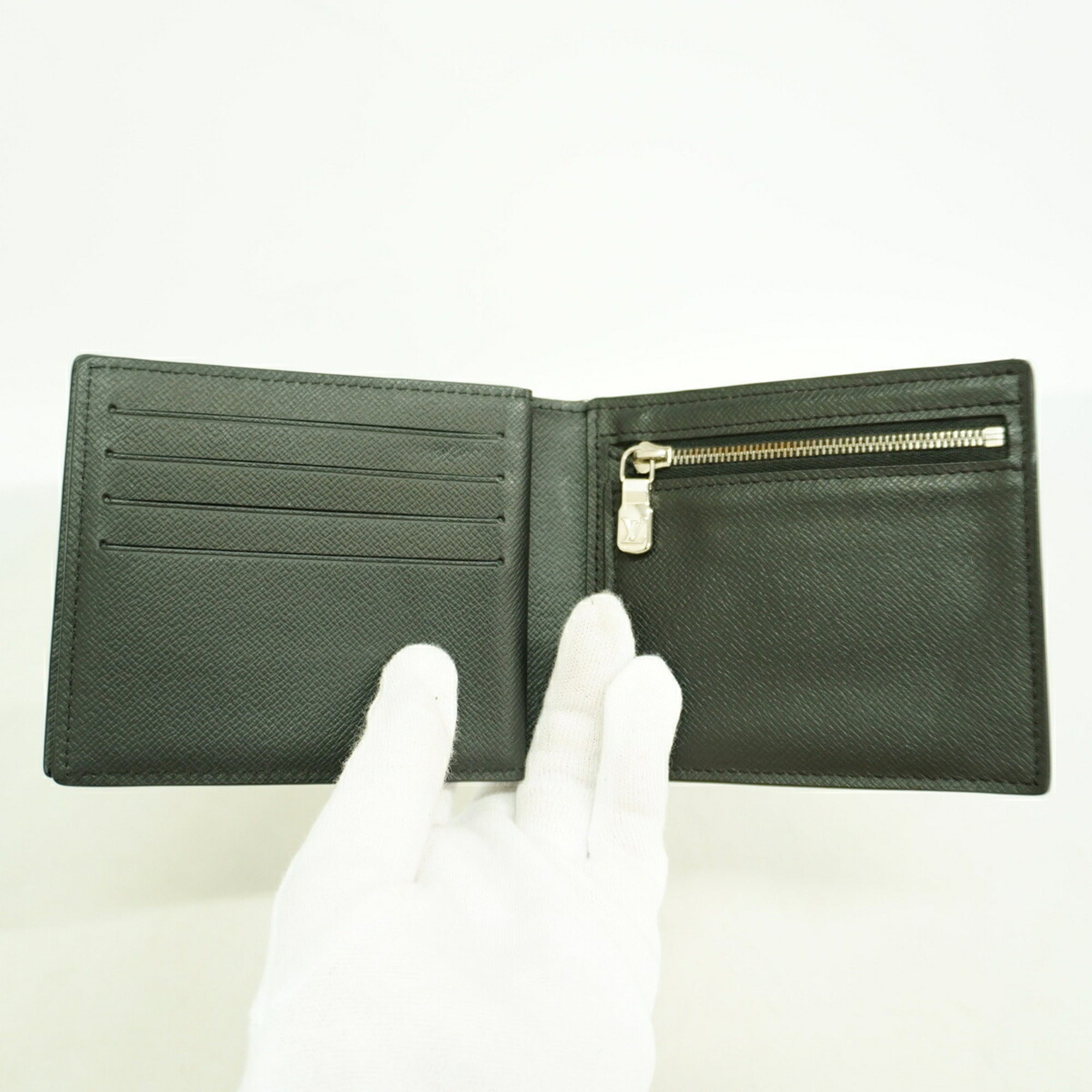 Louis Vuitton Ardoise Wallet (Bi-Fold) (Pre-Owned)