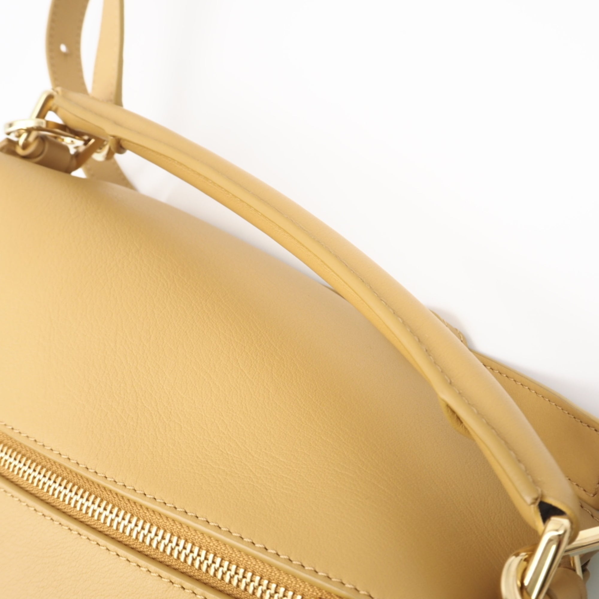 Loewe Puzzle Yellow Shoulder Bag (Pre-Owned)
