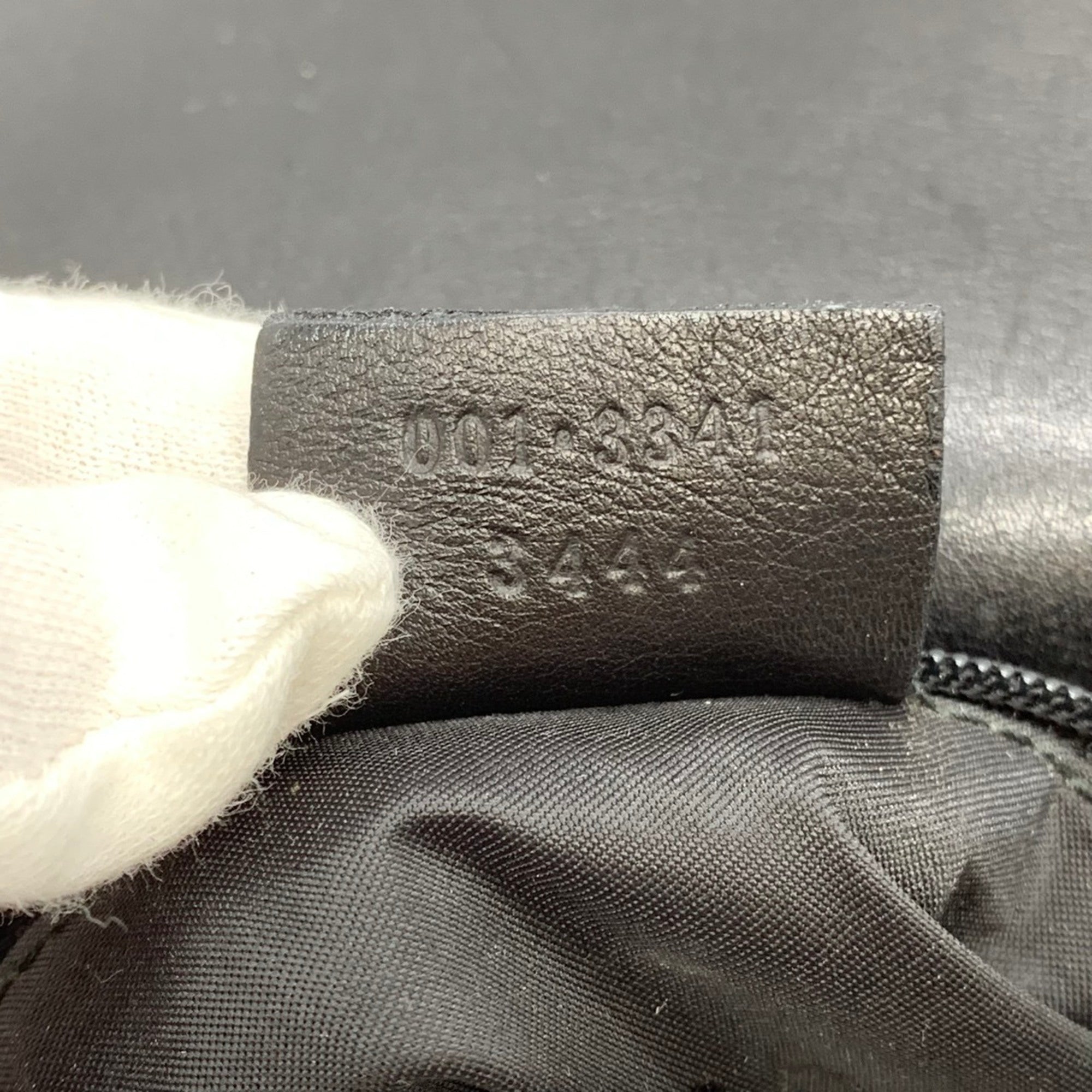 Gucci Black Leather Shoulder Bag (Pre-Owned)
