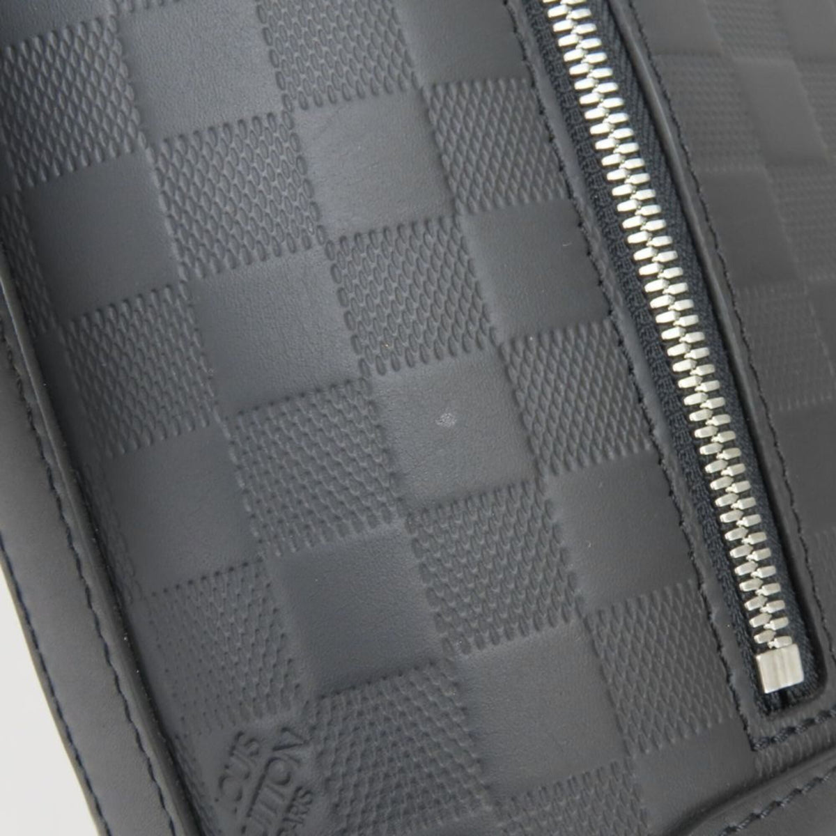 Louis Vuitton Galle Onyx Damier Infini Messenger Bag (Pre-Owned)