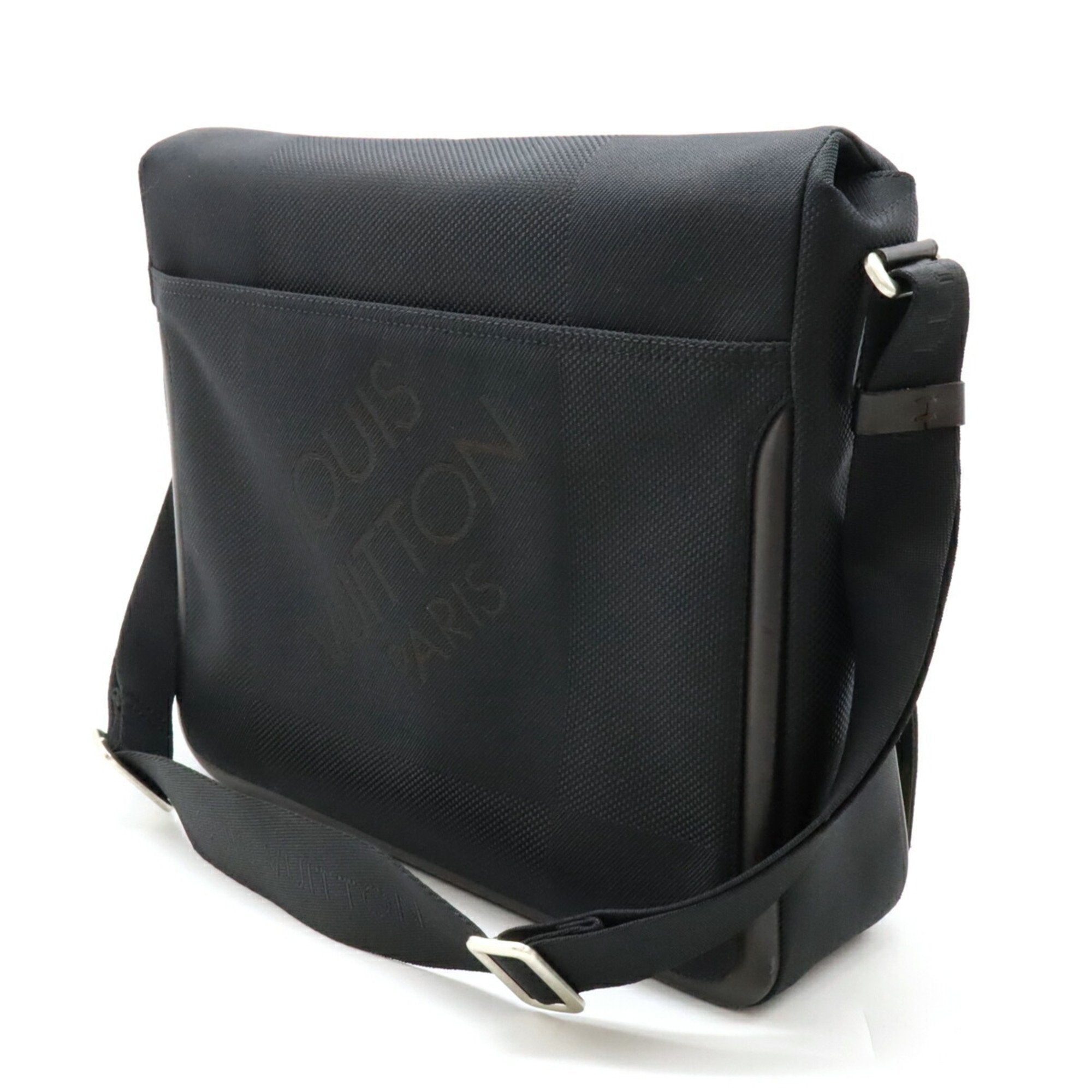 Louis Vuitton Black Noir Damier Geant Shoulder Bag (Pre-Owned)