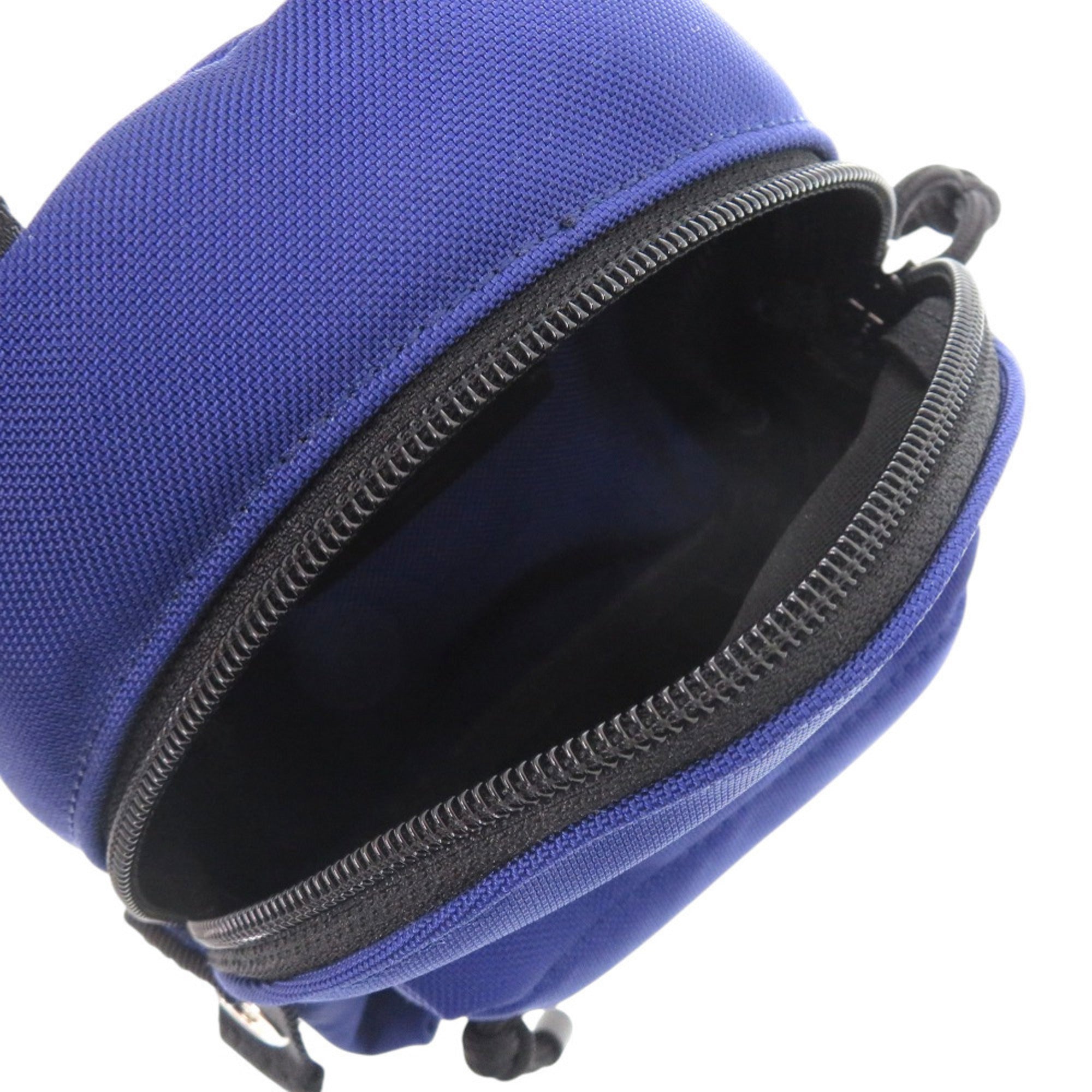 Valentino Garavani Black Blue Nylon Shoulder Bag (Pre-Owned)