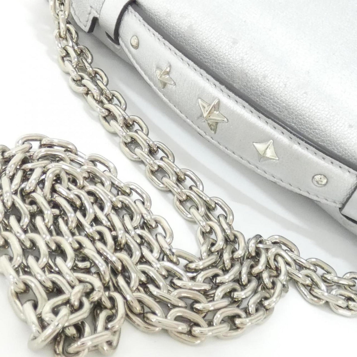 Louis Vuitton Silver Leather Handbag Shoulder Bag (Pre-Owned)