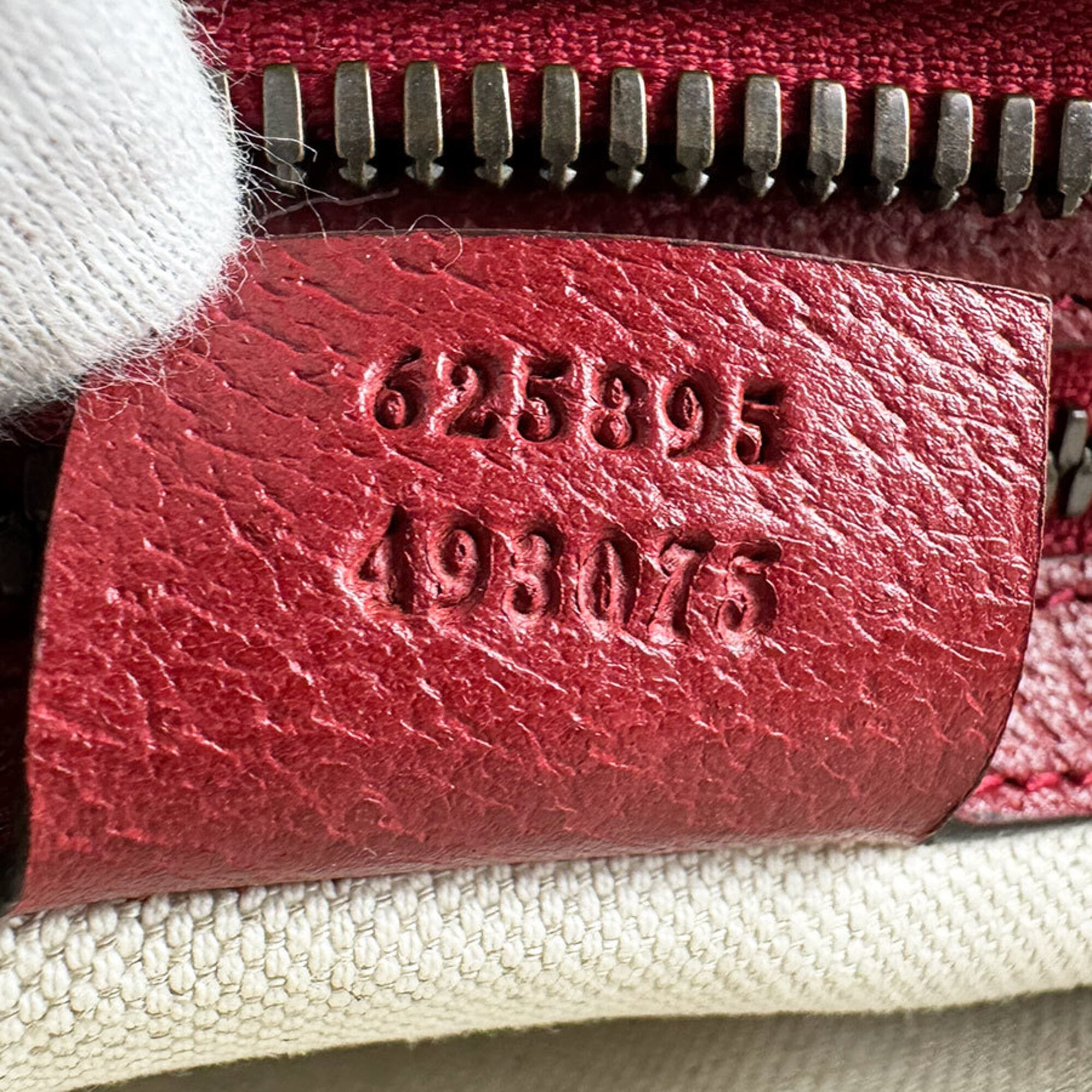 Gucci Multi-Color Canvas Leather Fanny Pack (Pre-Owned)